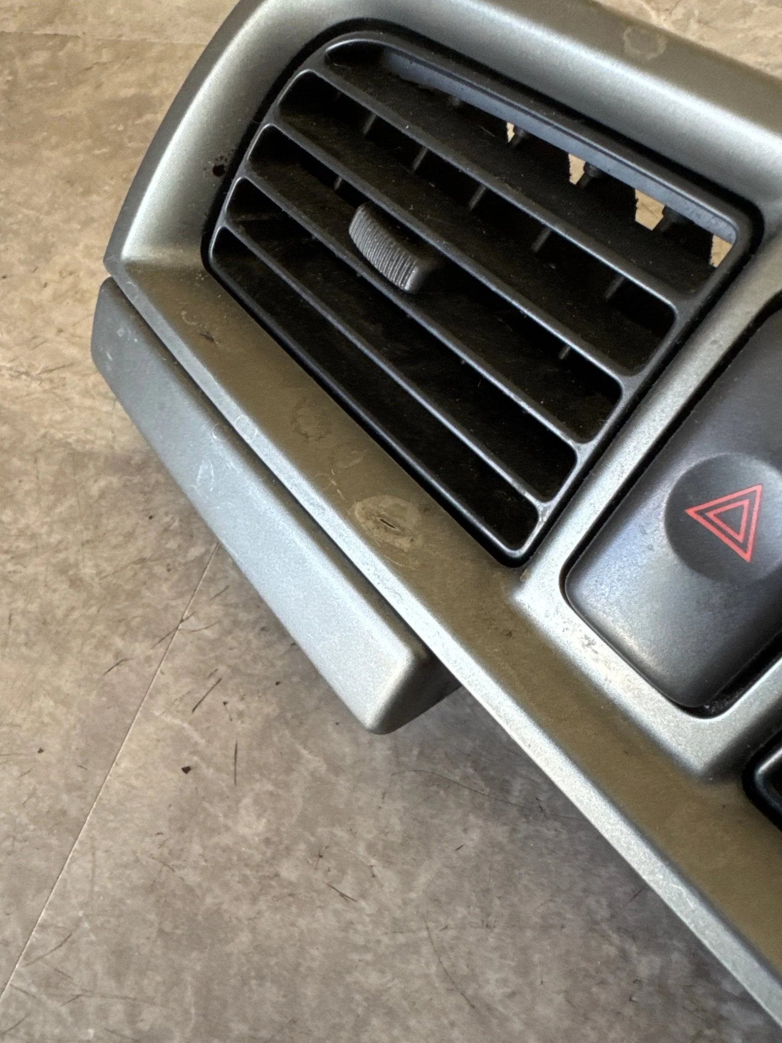 2002-2004 Subaru Impreza WRX STi OEM Center VENT Center DASH VENT AC Heater (04 WRX J4 - Image 5