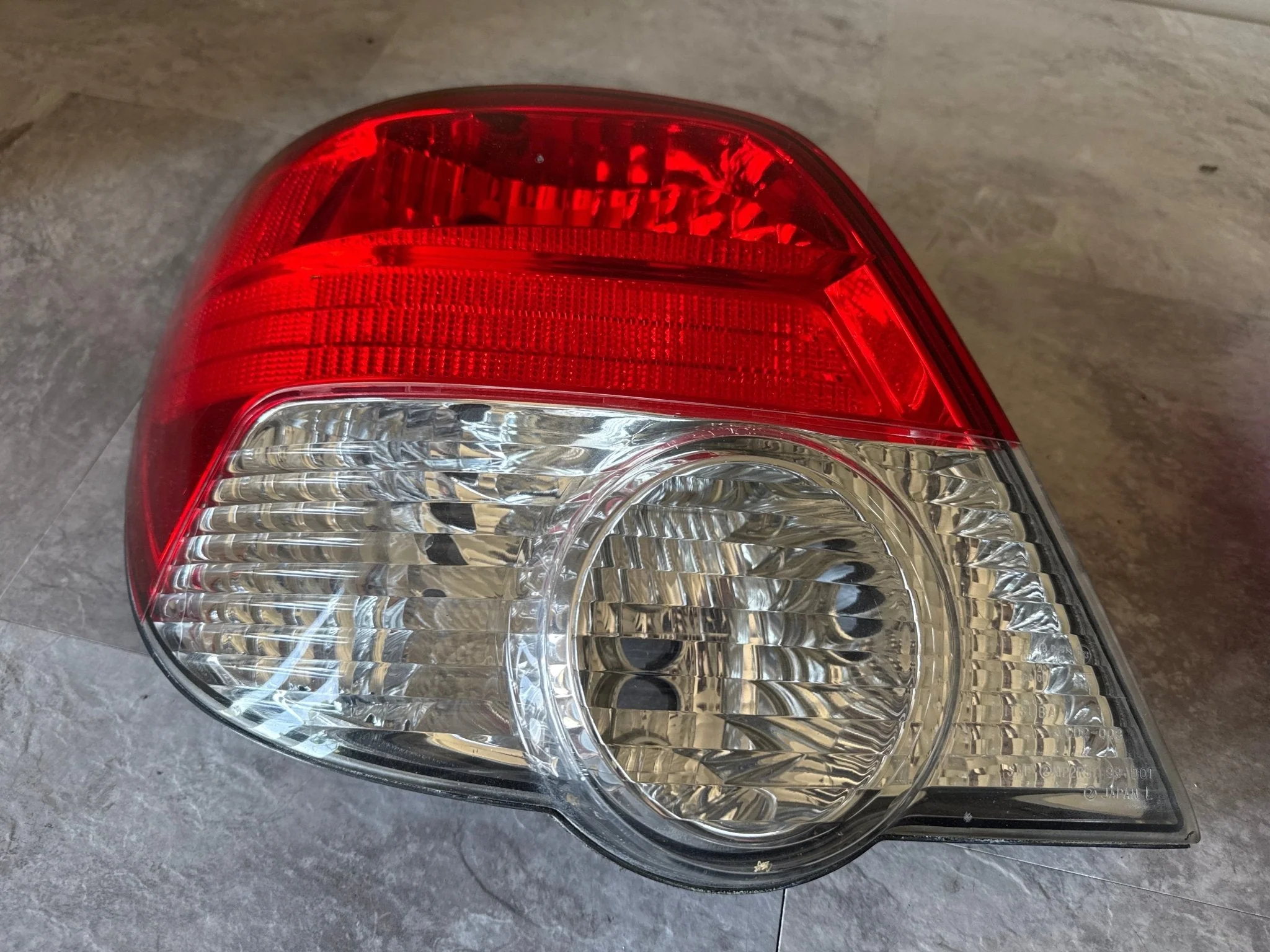 2004-2005 Subaru Impreza WRX JDM OEM Wagon Tail Light A2 - Image 5