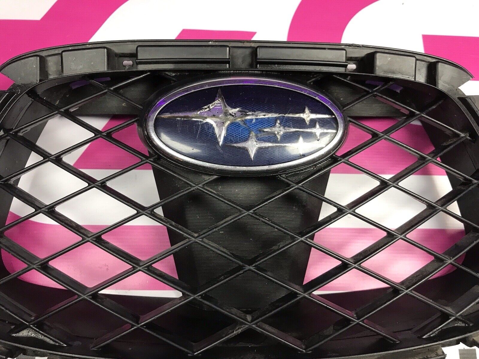 2006-2007 Subaru Impreza WRX STi OEM Center Grille Piece W/emblem - Image 3