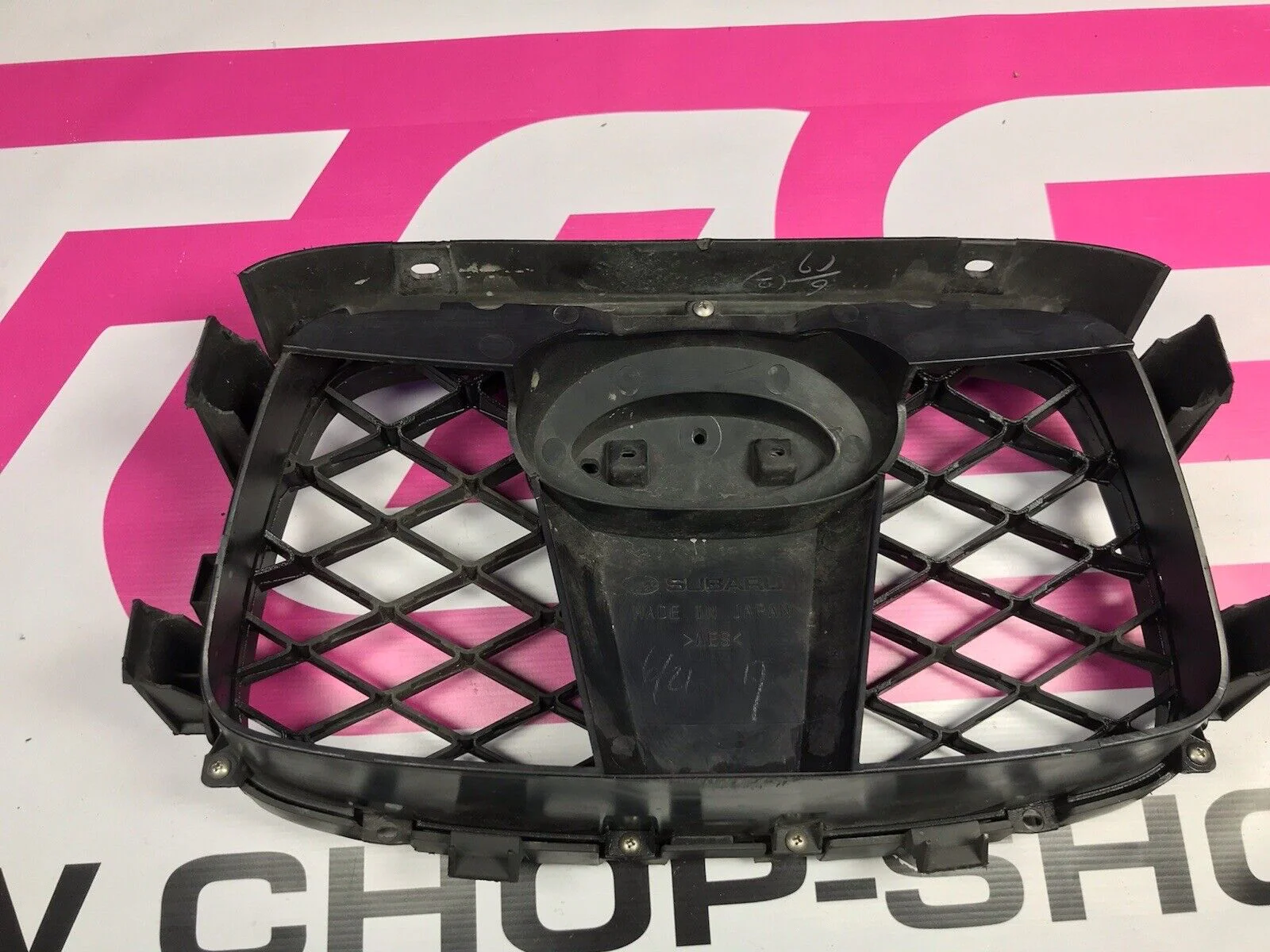2006-2007 Subaru Impreza WRX STi OEM Center Grille Piece W/emblem - Image 5