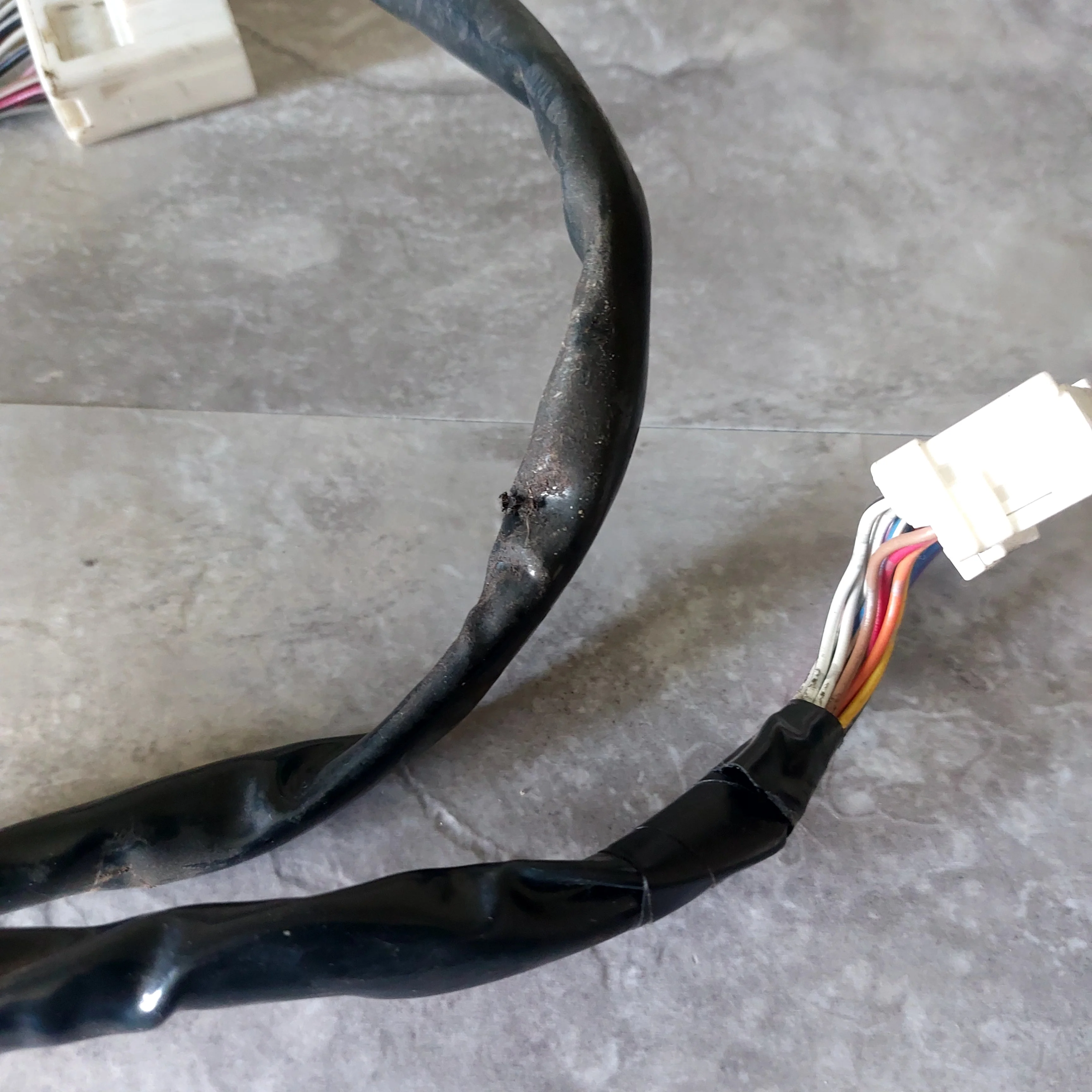 1997-2004 OEM Subwoofer Extension Cable - Image 3