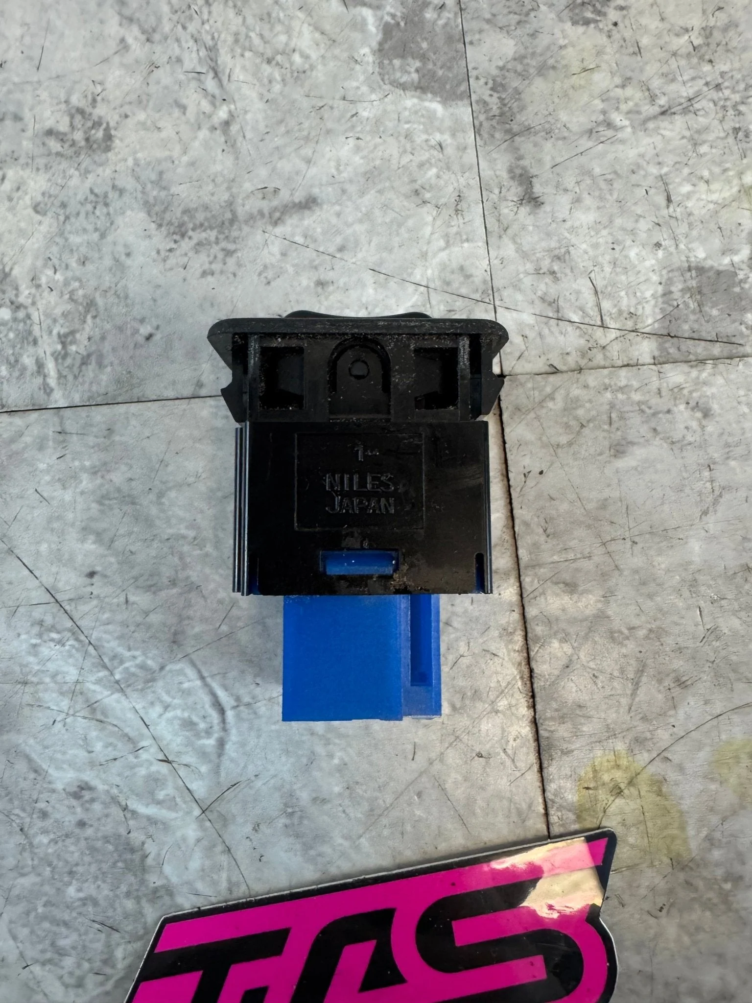 1998-2021 Subaru Seat Heater Switch - Image 4