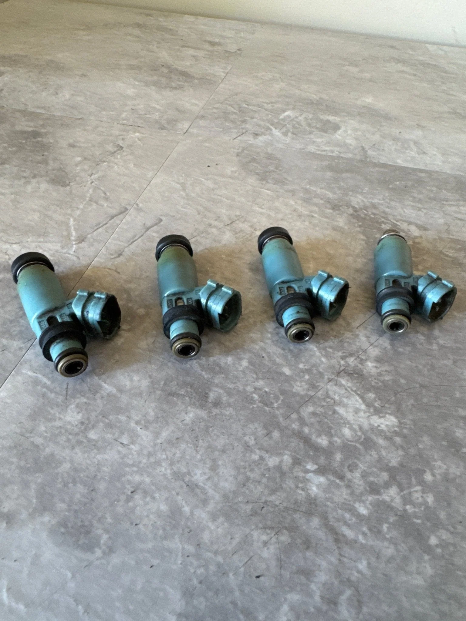 2002 Subaru Impreza WRX OEM -05 Top Feed Fuel Injectors Blue X4 (02 WRX J3 - Image 4