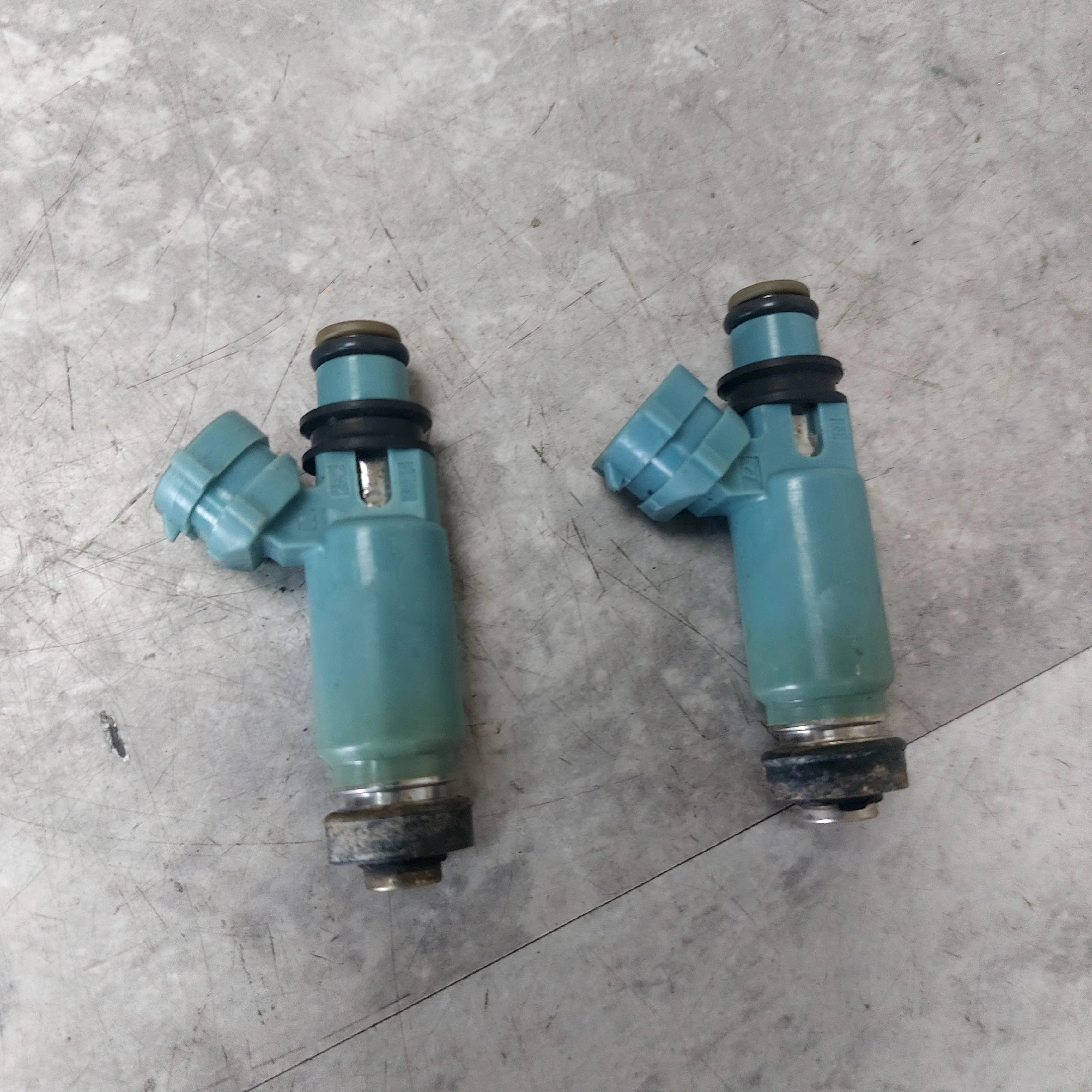 2002 Subaru Impreza WRX OEM -05 Top Feed Fuel Injectors Blue X4 J3 - Image 4