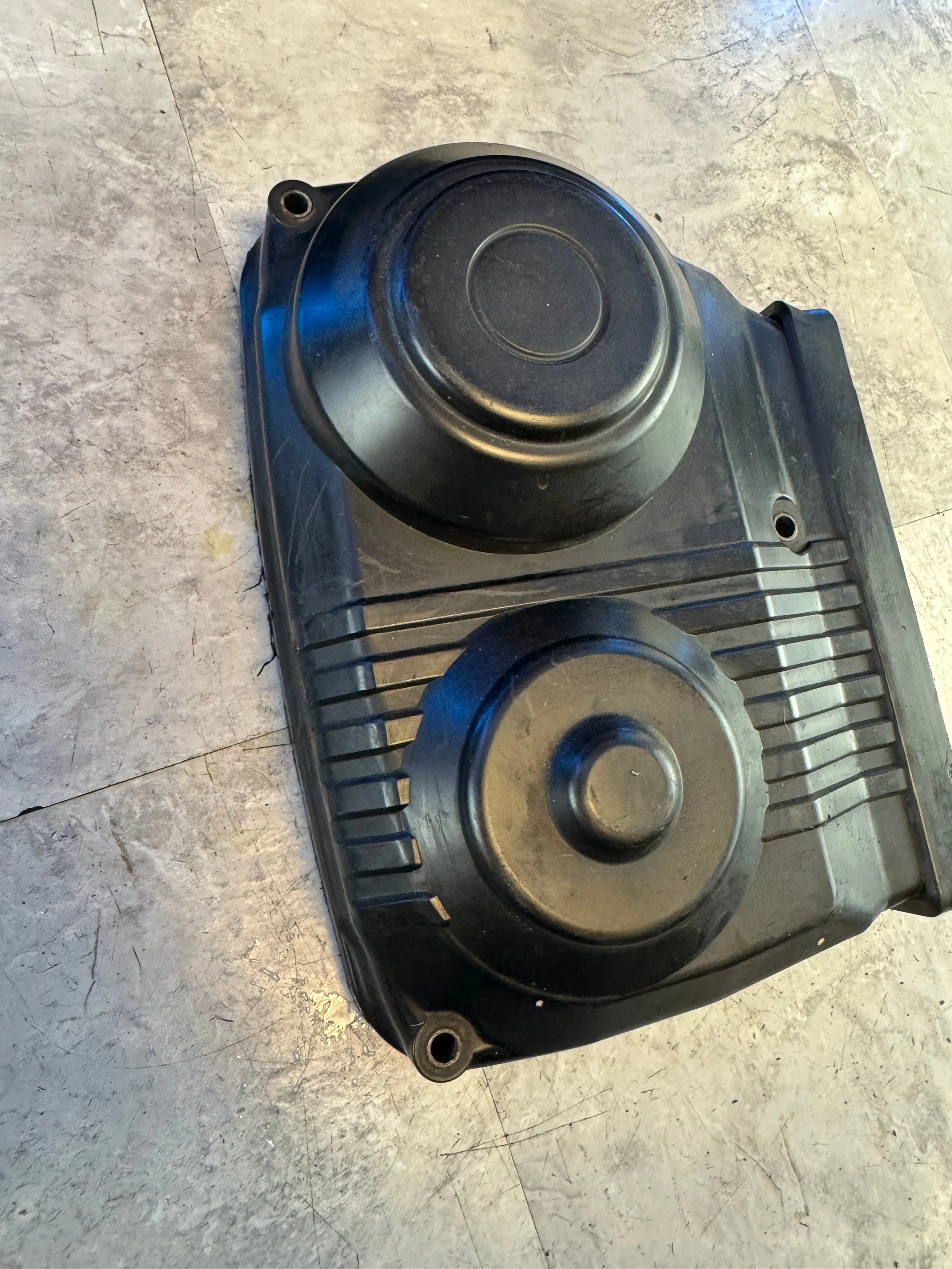 2002-2005 Subaru Impreza WRX Front OEM RH Timing Cover Y5 - Image 2