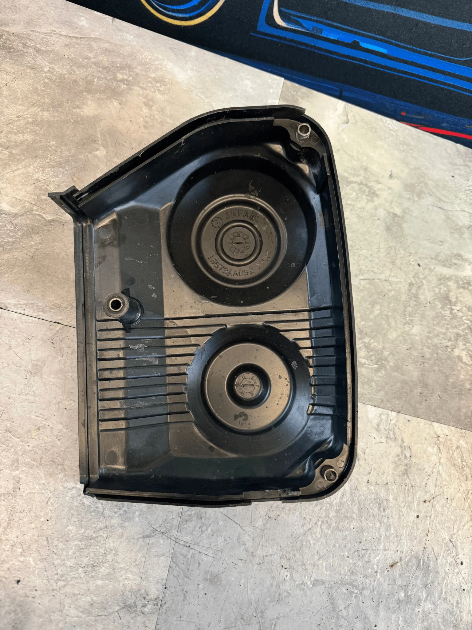 2002-2005 Subaru Impreza WRX Front OEM RH Timing Cover Y5 - Image 2