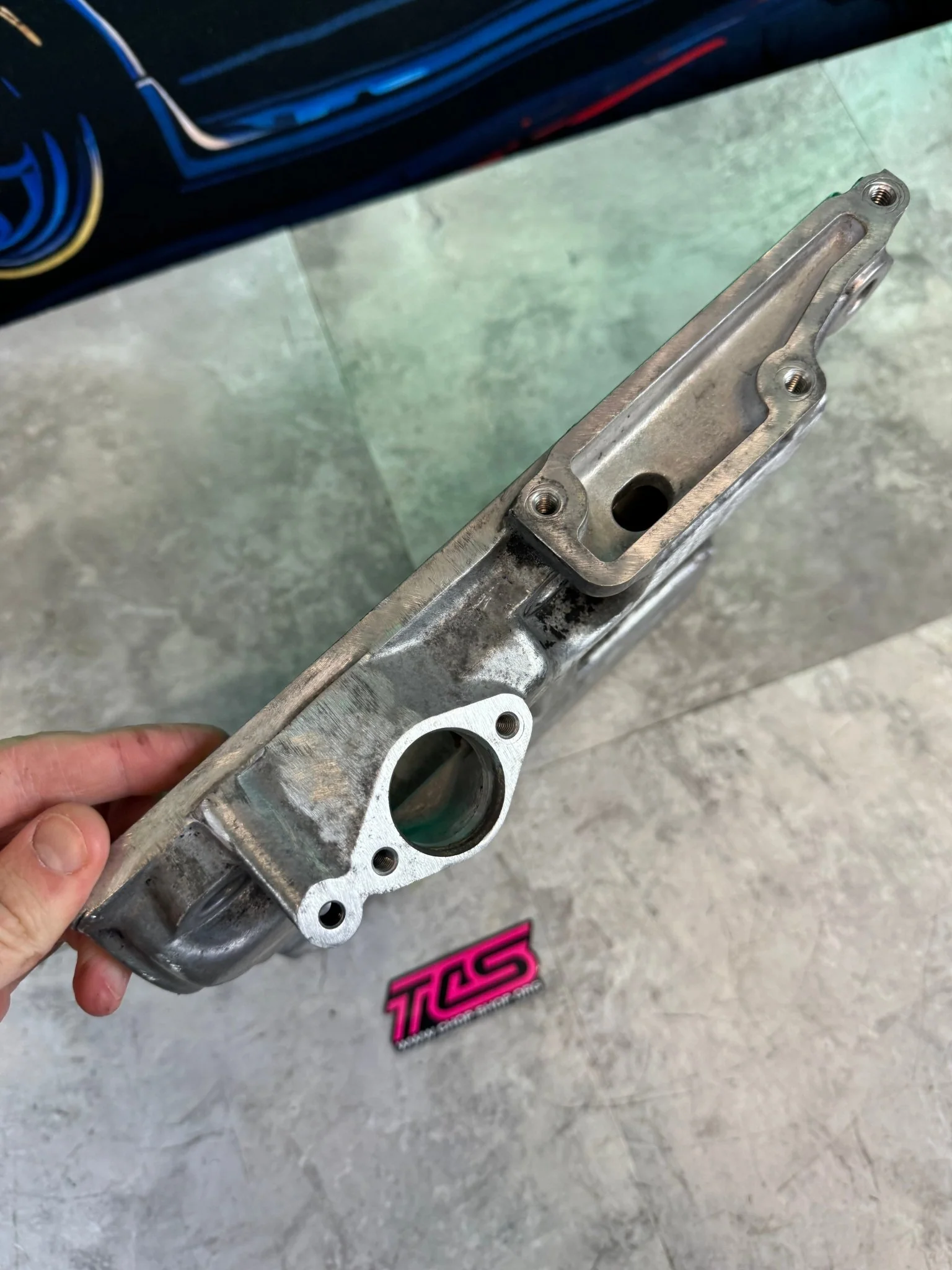 2002-2005 Subaru Impreza WRX LH OEM Driver Side Valve Cover / Y6 - Image 3