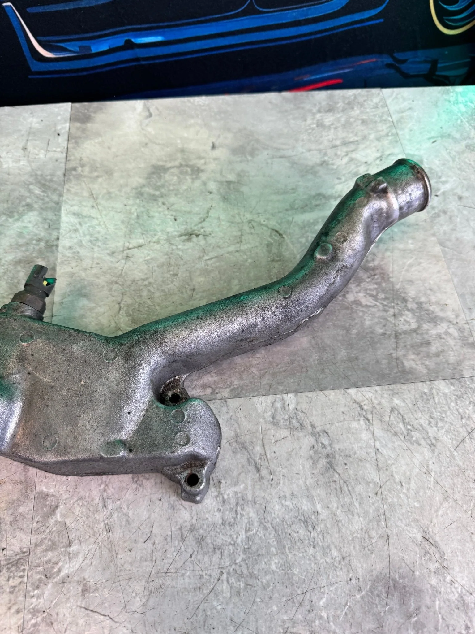 2002-2005 Subaru WRX STi Engine OEM Coolant Crossover Assembly Ej25 Ej20 / L3 - Image 4