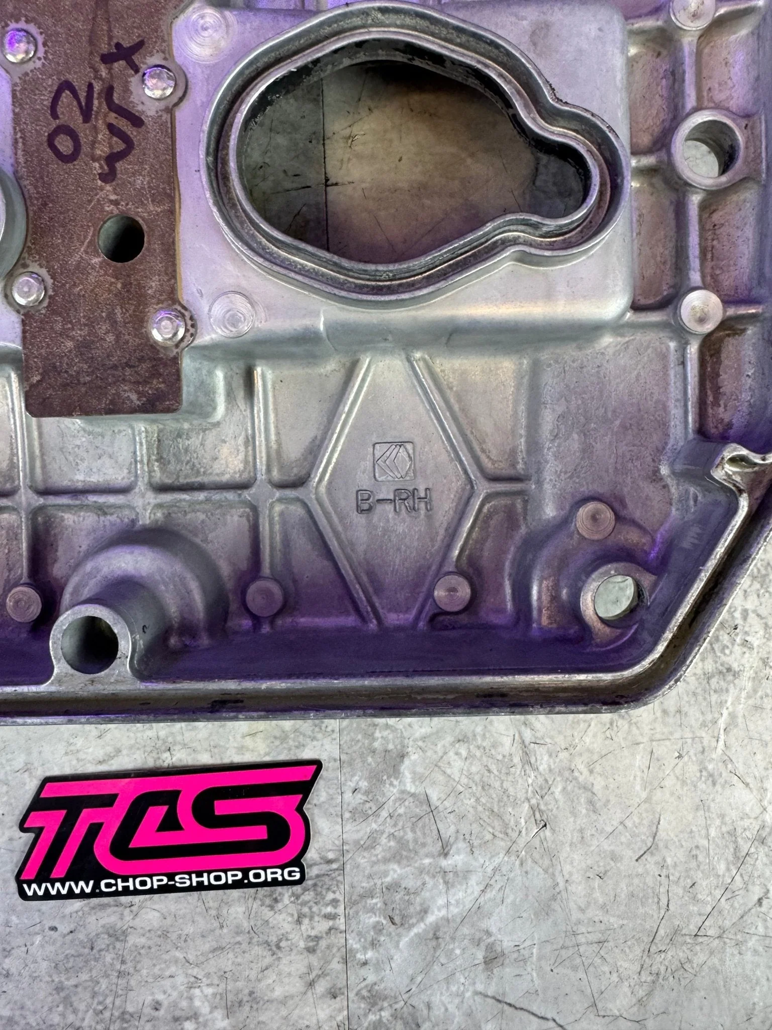 2002-2005 Subaru WRX Valve Cover OEM RH Pass Side Ej205 / Y6 - Image 3