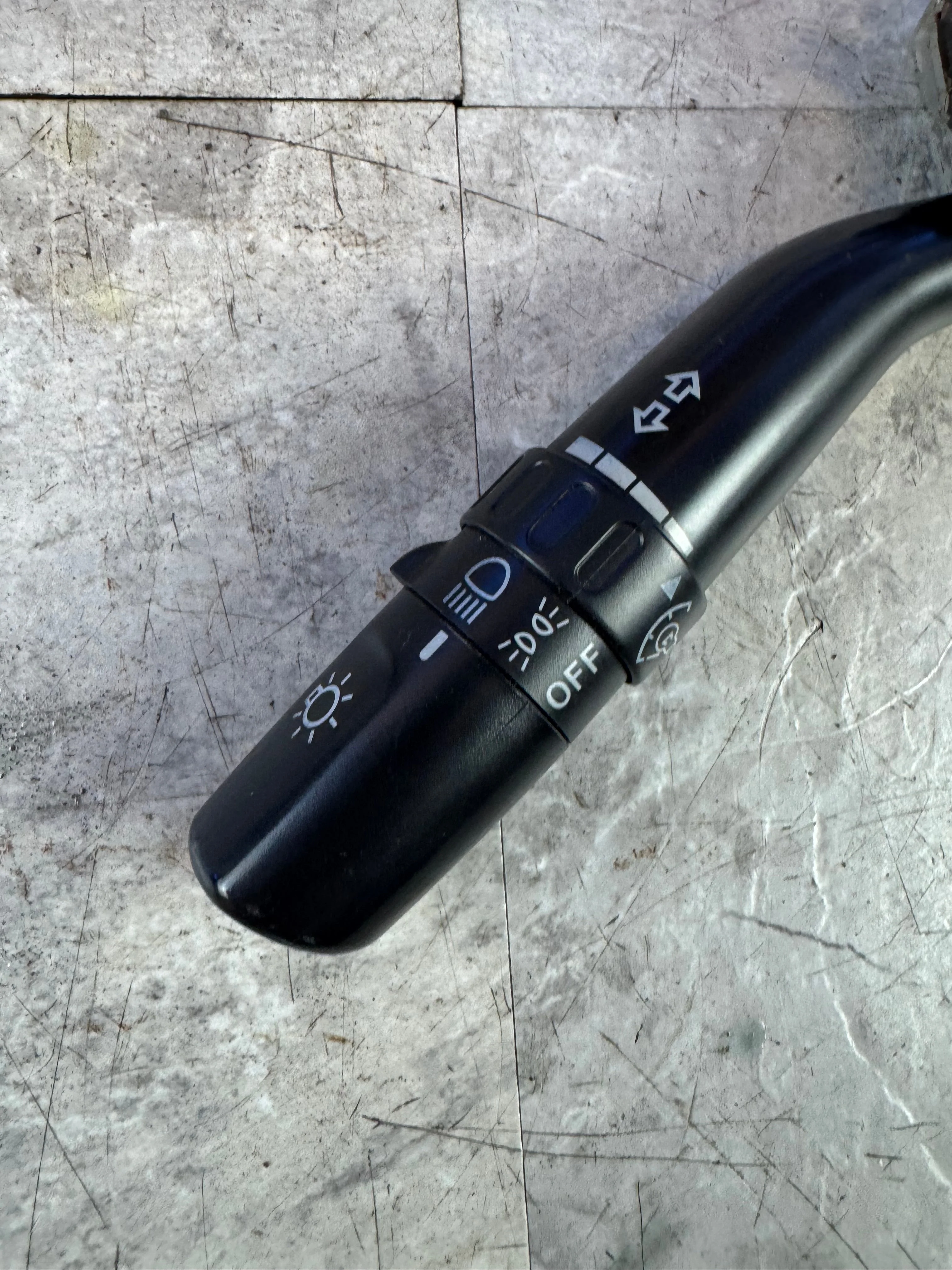 2002-2007 Subaru Impreza Turn Signal OEM Headlight Control Stalk L2 - Image 2