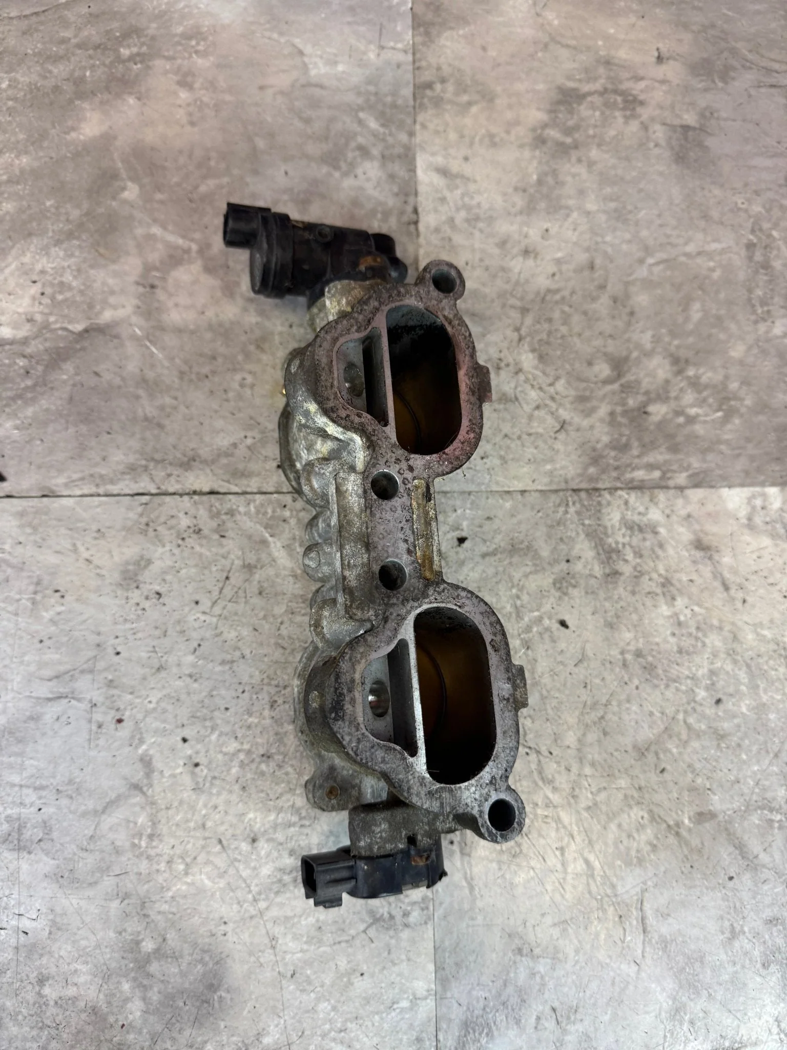 2002-2007 Subaru Impreza WRX STi Engine OEM Intake Manifold TGV C2 - Image 4