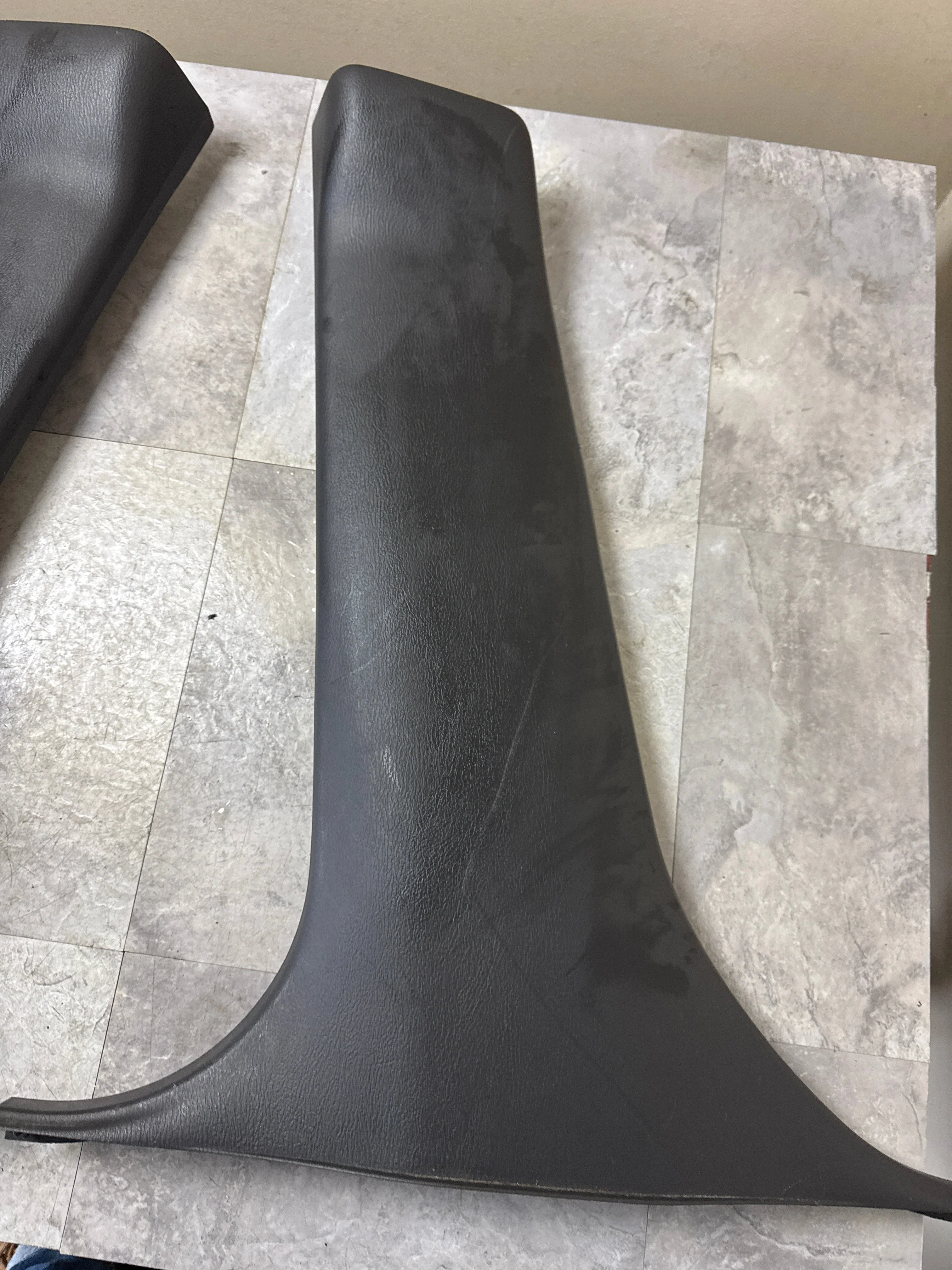 2002-2007 Subaru Impreza WRX STi OEM Lower B Pillar Trim Cover Set RH LH F1 - Image 3