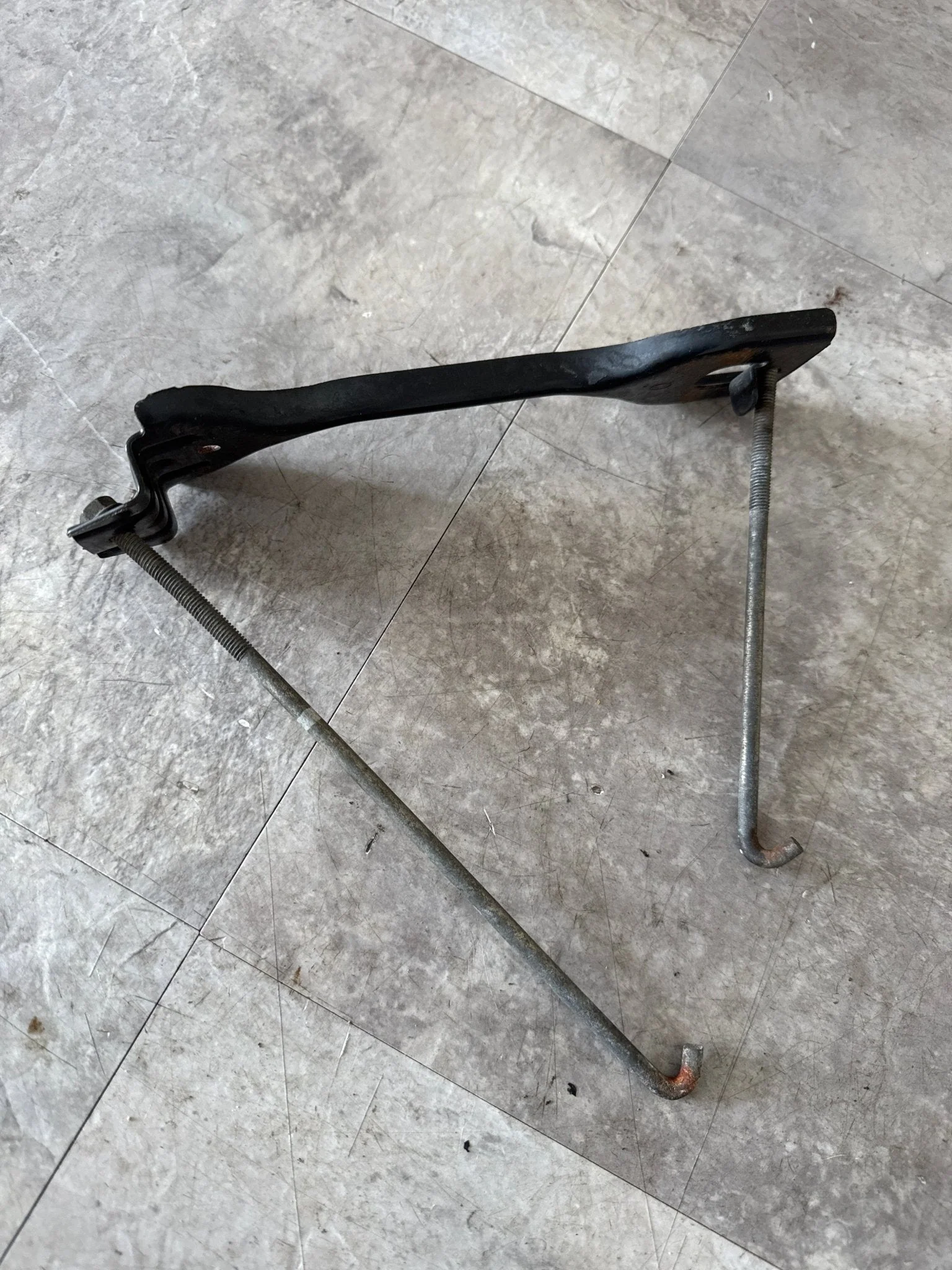 2002-2007 Subaru Impreza WRX STi OEM Battery Tie Down J3 - Image 4