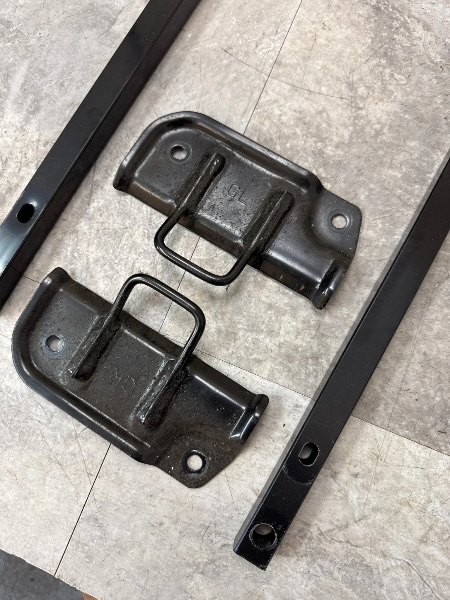 2002-2007 Subaru Impreza WRX STi OEM Full Rear Seat Bracket Set J1 - Image 2