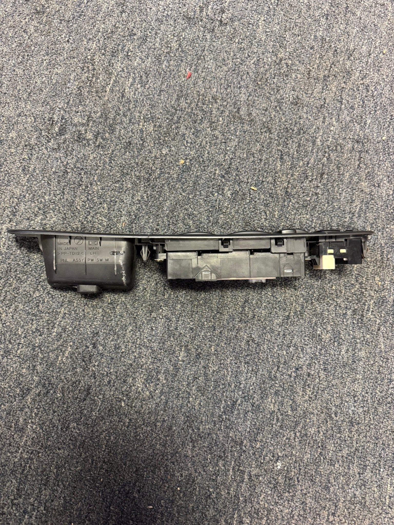 2002-2007 Subaru Impreza WRX STi OEM Master Window Lock Trim Switches Panel E2 - Image 4