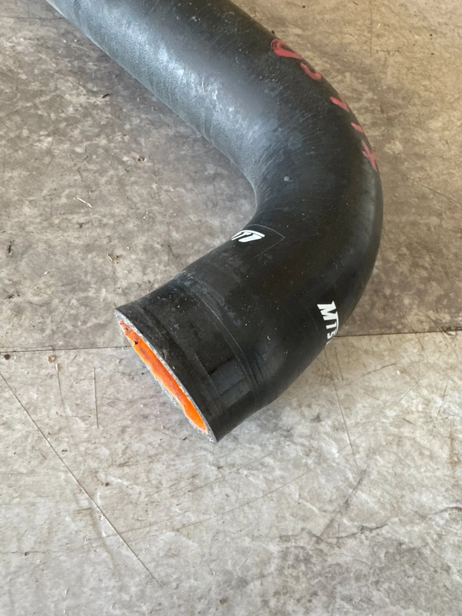 2002-2007 Subaru WRX STi Mishimoto Upper Radiator Hose Black 2 G4 - Image 4