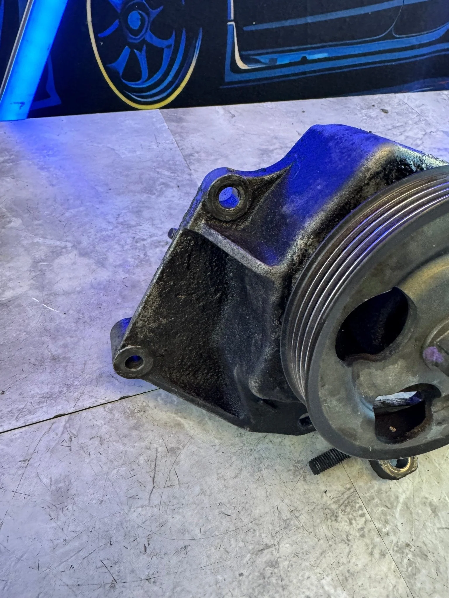 2002-2021 Subaru WRX STi OEM Steering Steering Pump Bracket For EJ Motors L5 - Image 2