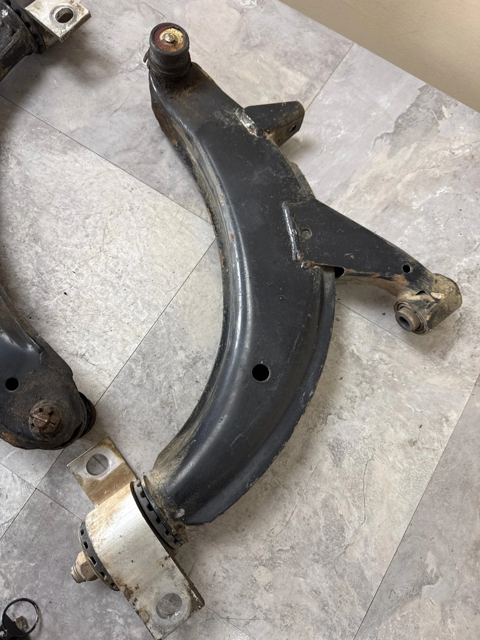 2002-2007 Subaru WRX Sedan Front OEM RH LH Lower Metal Control Arms K4 - Image 3