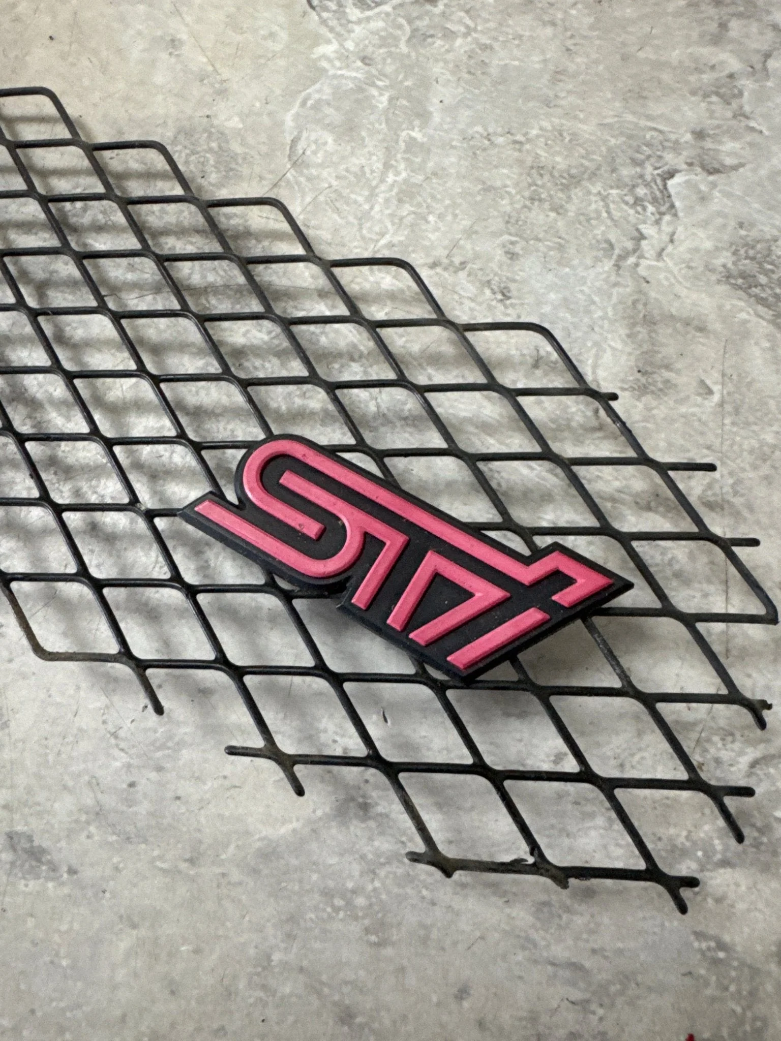 2004-2005 Subaru Impreza WRX STi OEM Grille Mesh w/ Emblem I3 - Image 3