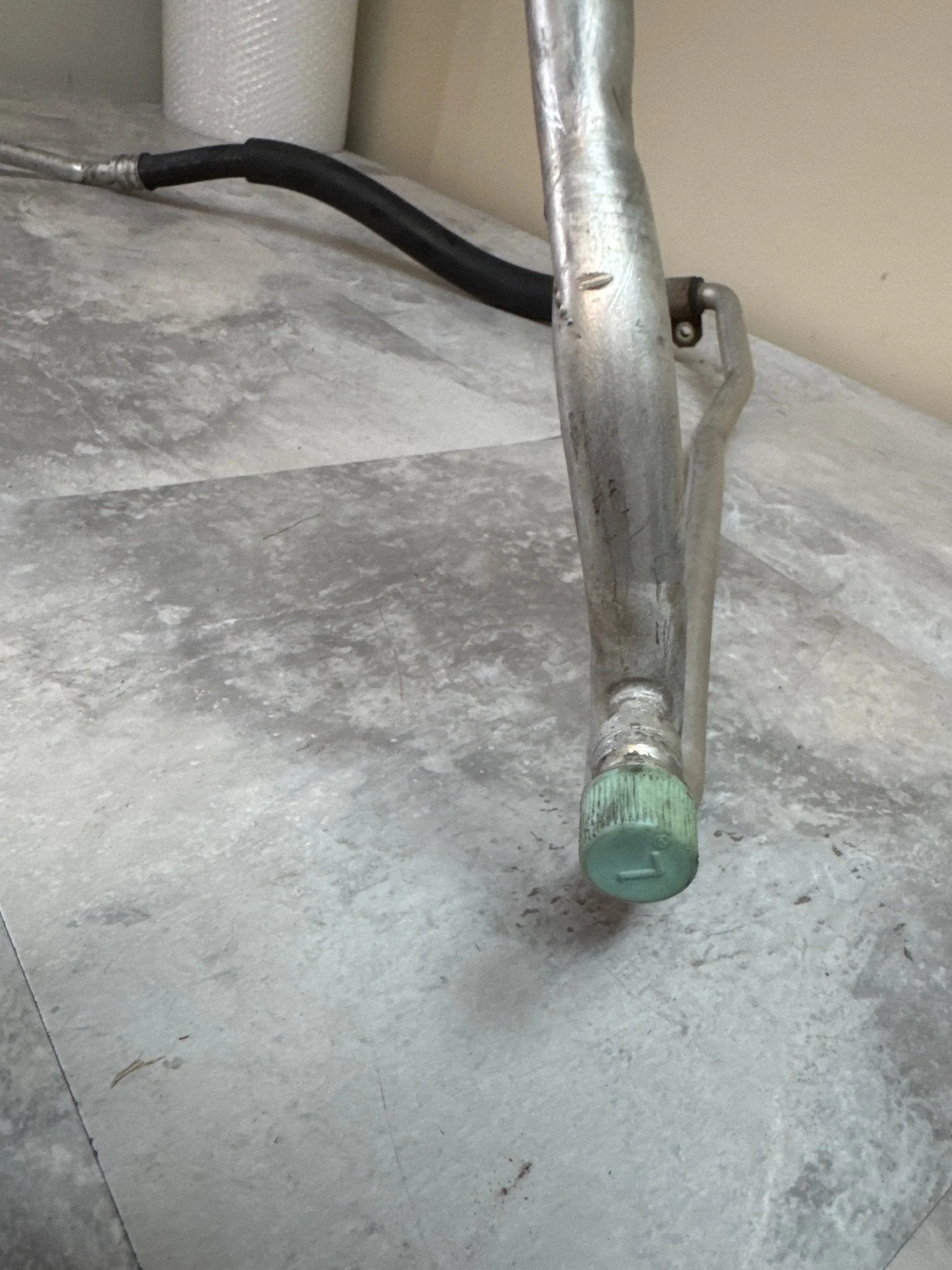 2004-2005 Subaru WRX STi AC Line Hose A/C Pipe Air Conditioning (2) - Image 2