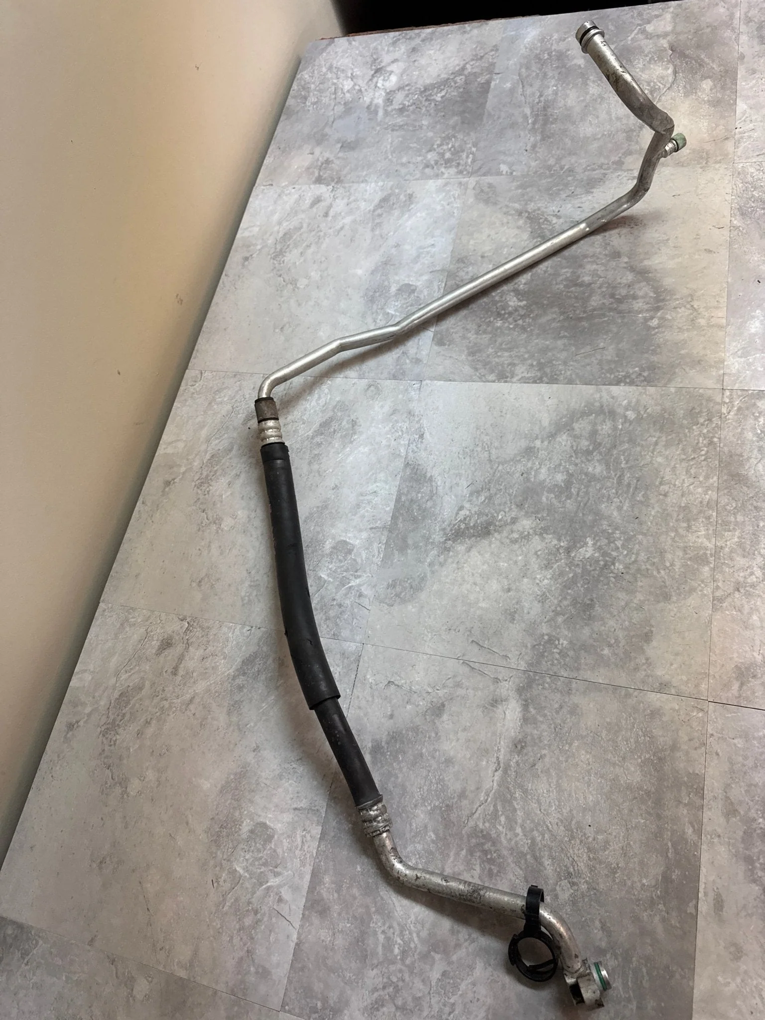 2004-2005 Subaru WRX STi AC Line Hose A/C Pipe Air Conditioning (2) - Image 4