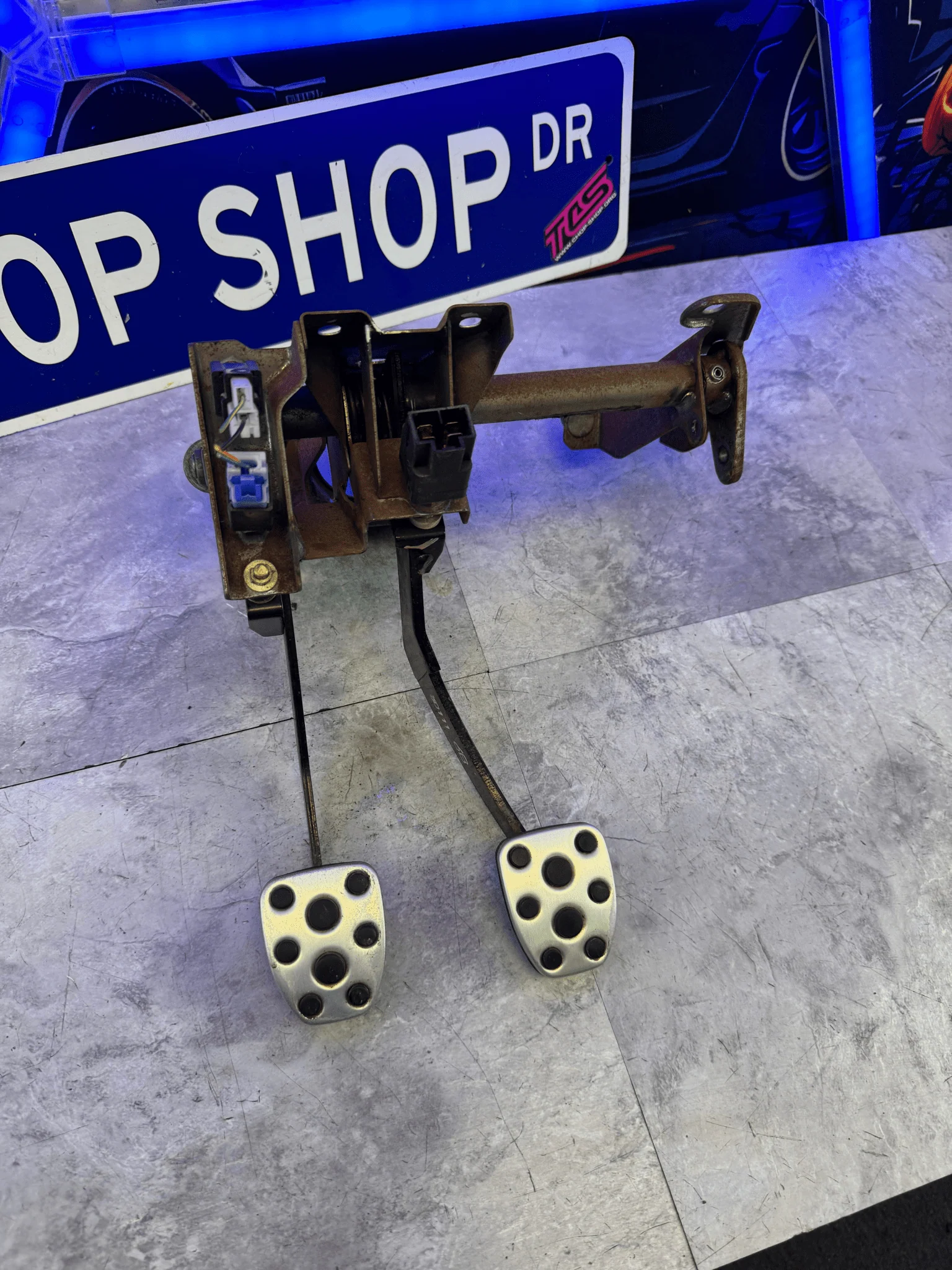 2004-2006 Subaru Impreza WRX STi Manual Clutch & Brake Pedal I1