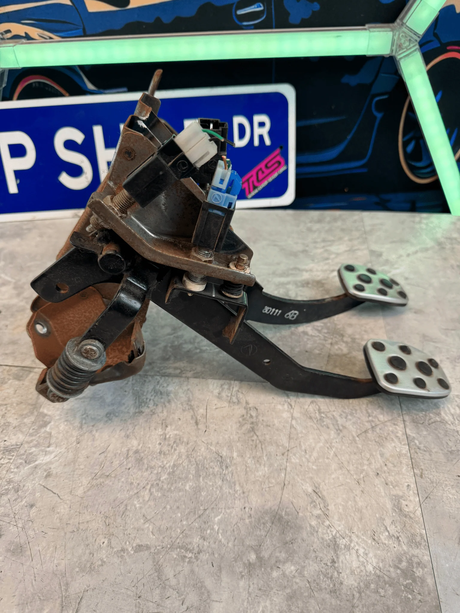 2004-2006 Subaru Impreza WRX STi Manual Clutch & Brake Pedal I1 - Image 5