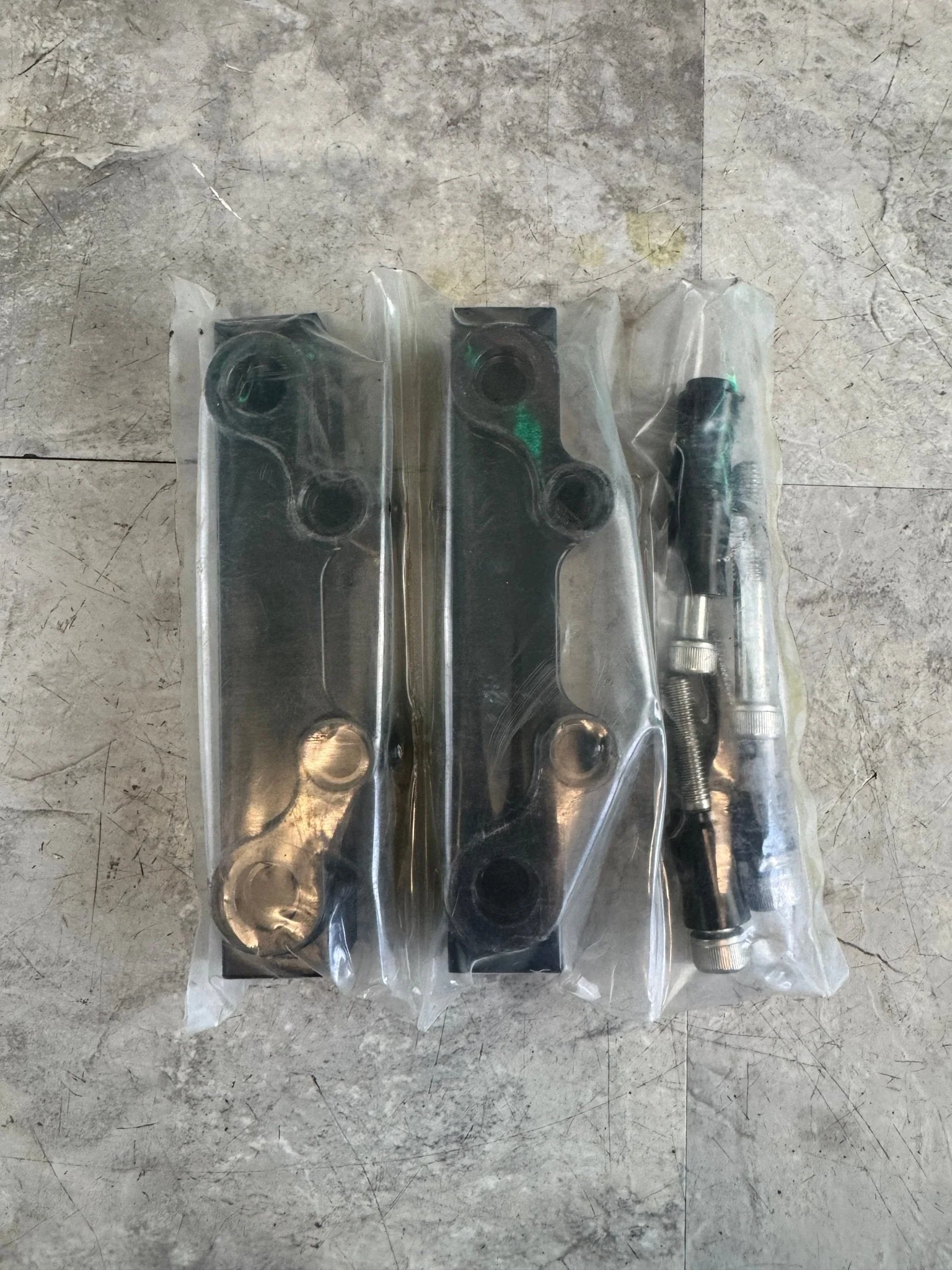 2004-2006 Subaru WRX STi Injector Dynamics ID Side Feed To Top Feel Fuel Injector Conversion Fuel Rails N2 - Image 3