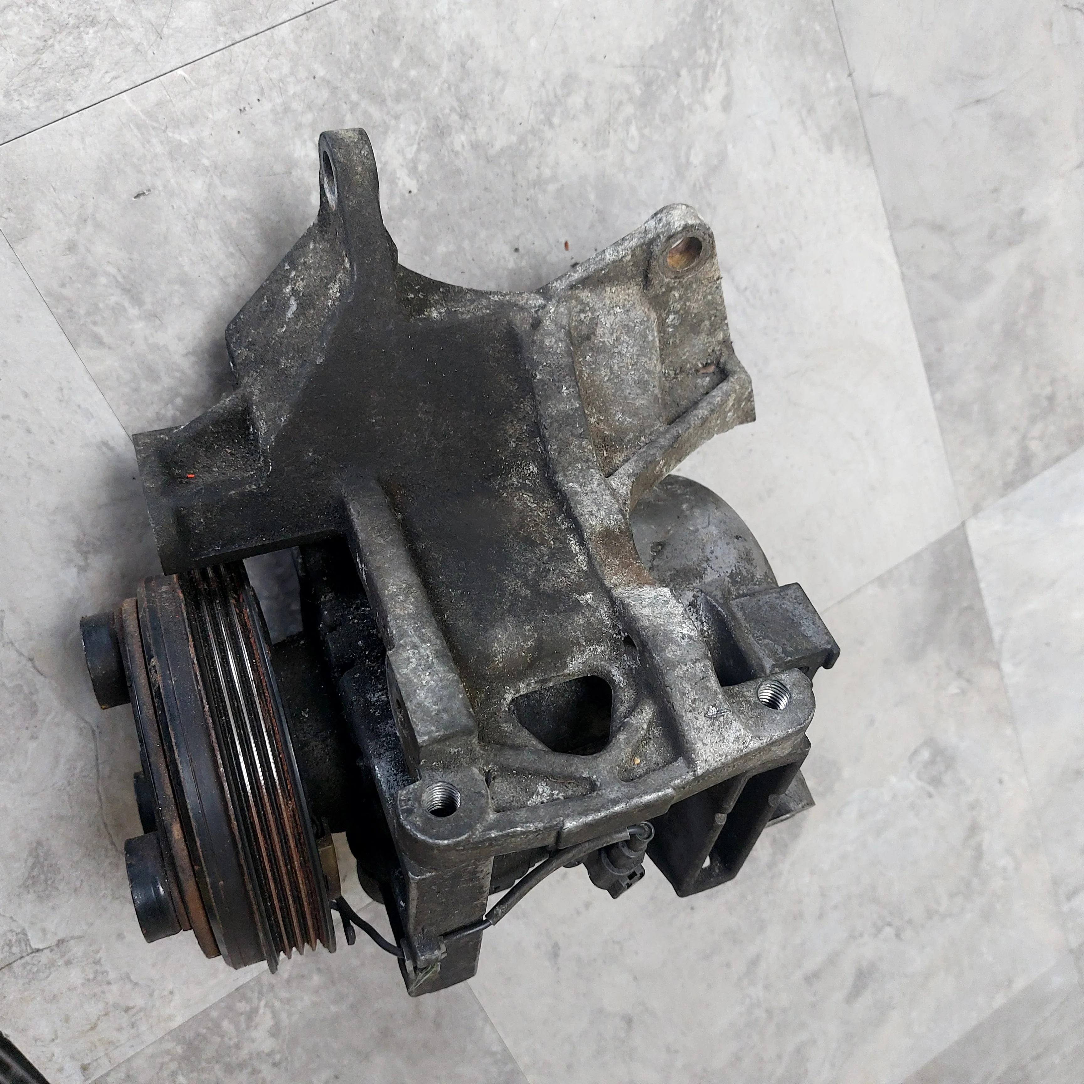 2004-2007 Subaru Impreza WRX AC Compressor M5 - Image 3