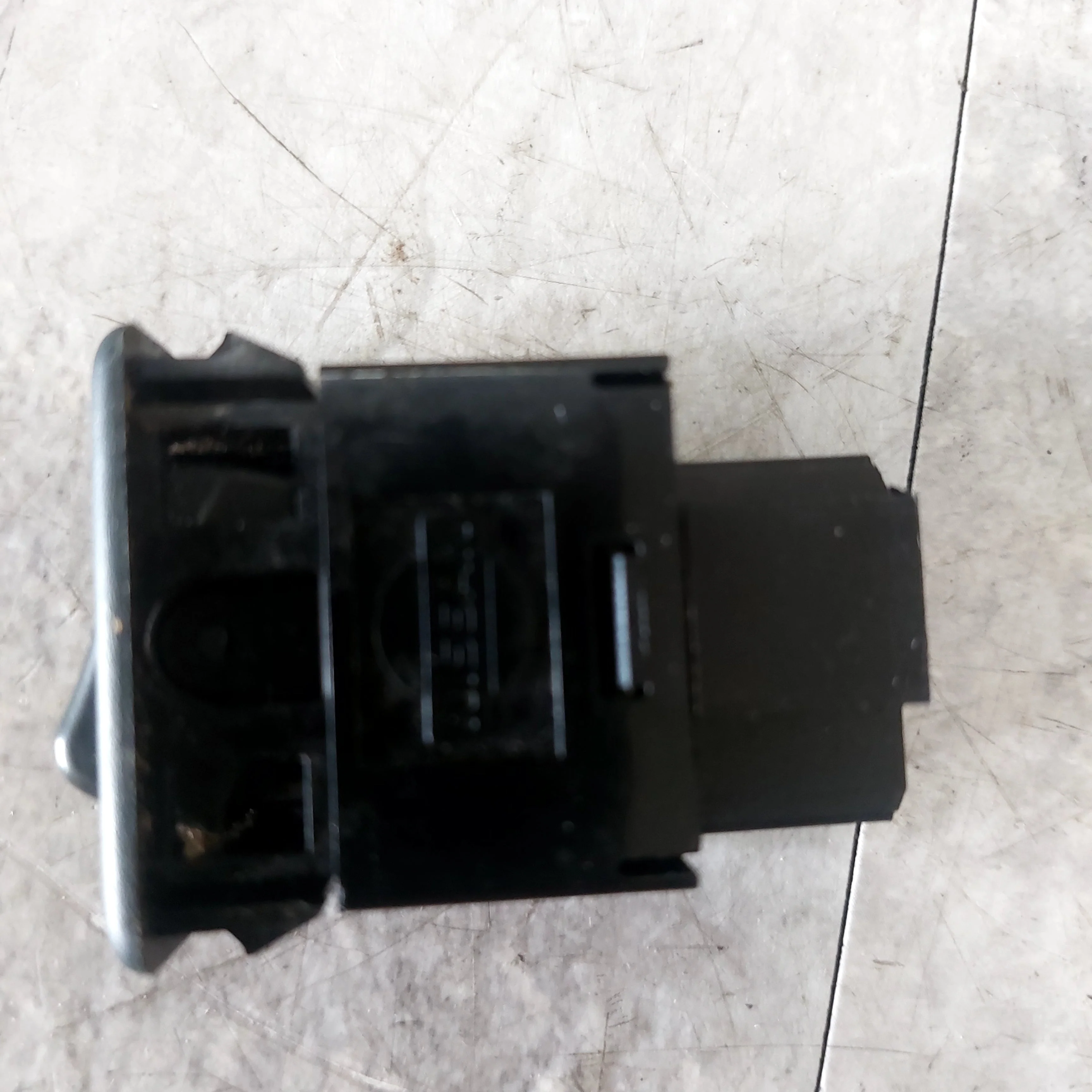 2004-2007 Subaru Impreza WRX STi OEM DCCD Switch Button - Image 3