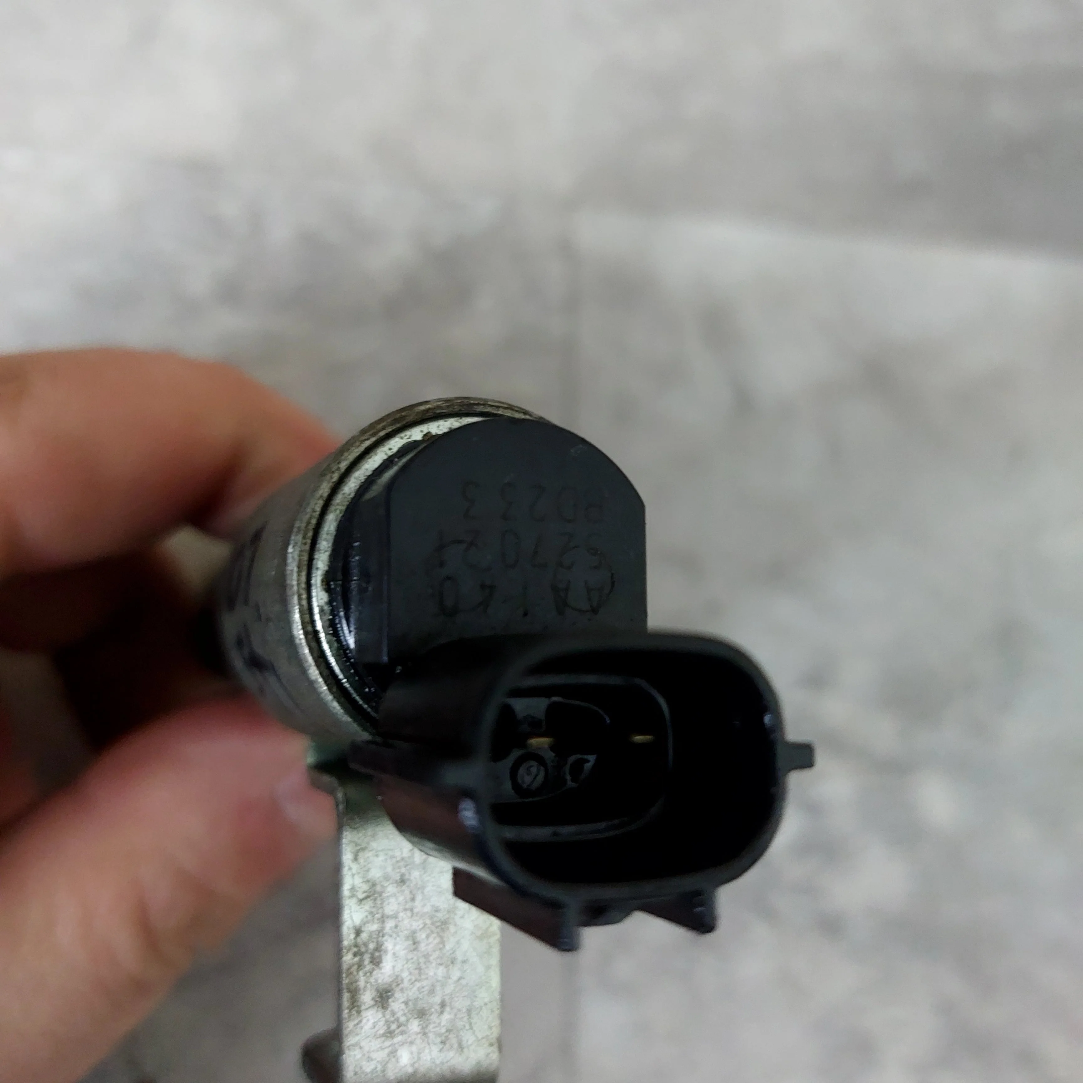 2004-2007 Subaru WRX STi FXT LGT OXT AVCS Oil Control Valve K2V - Image 3