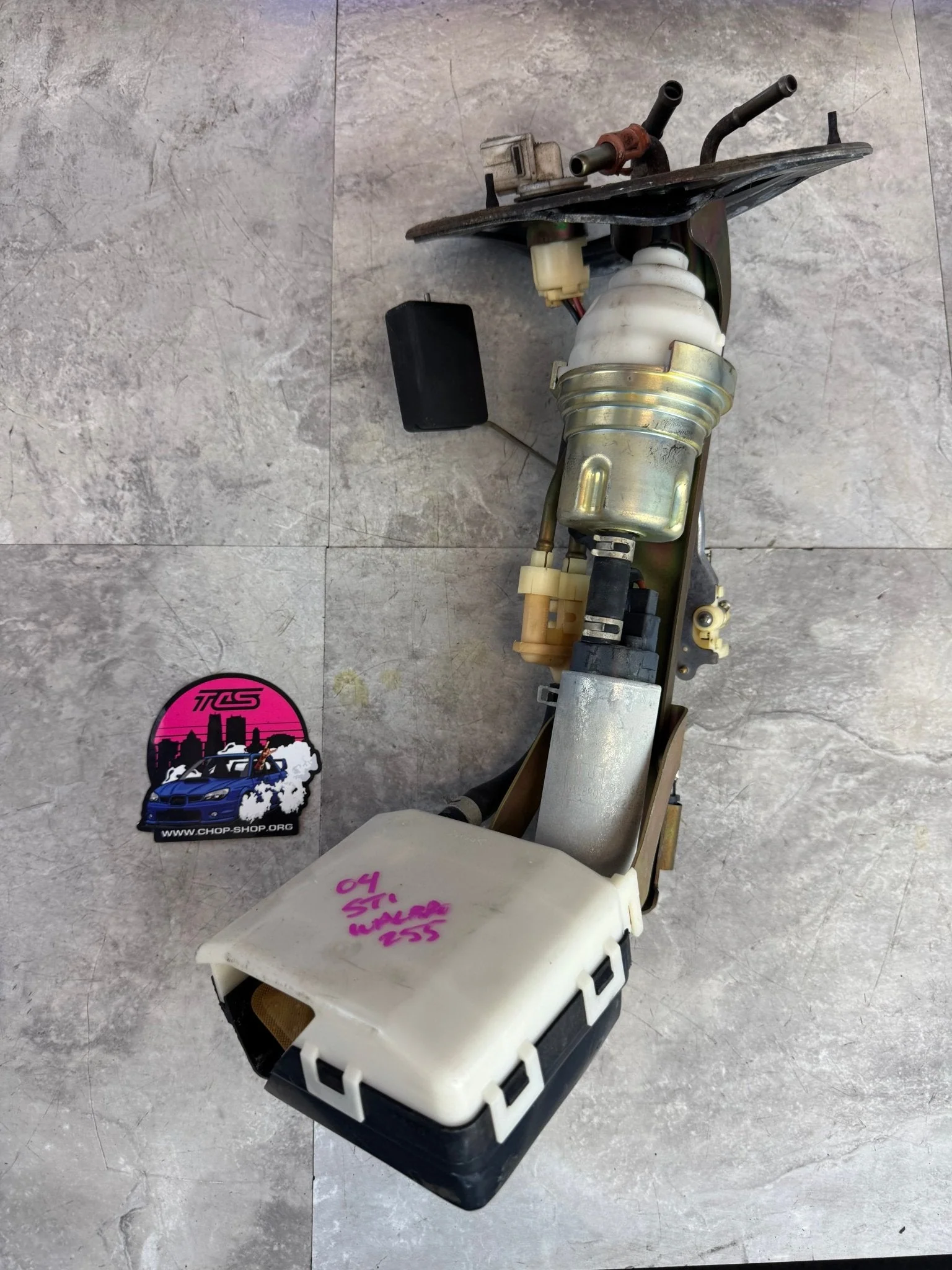 2004-2007 Subaru WRX STi OEM Fuel Hanger With Walbro 255 Fuel Pump Assembly I2 - Image 2