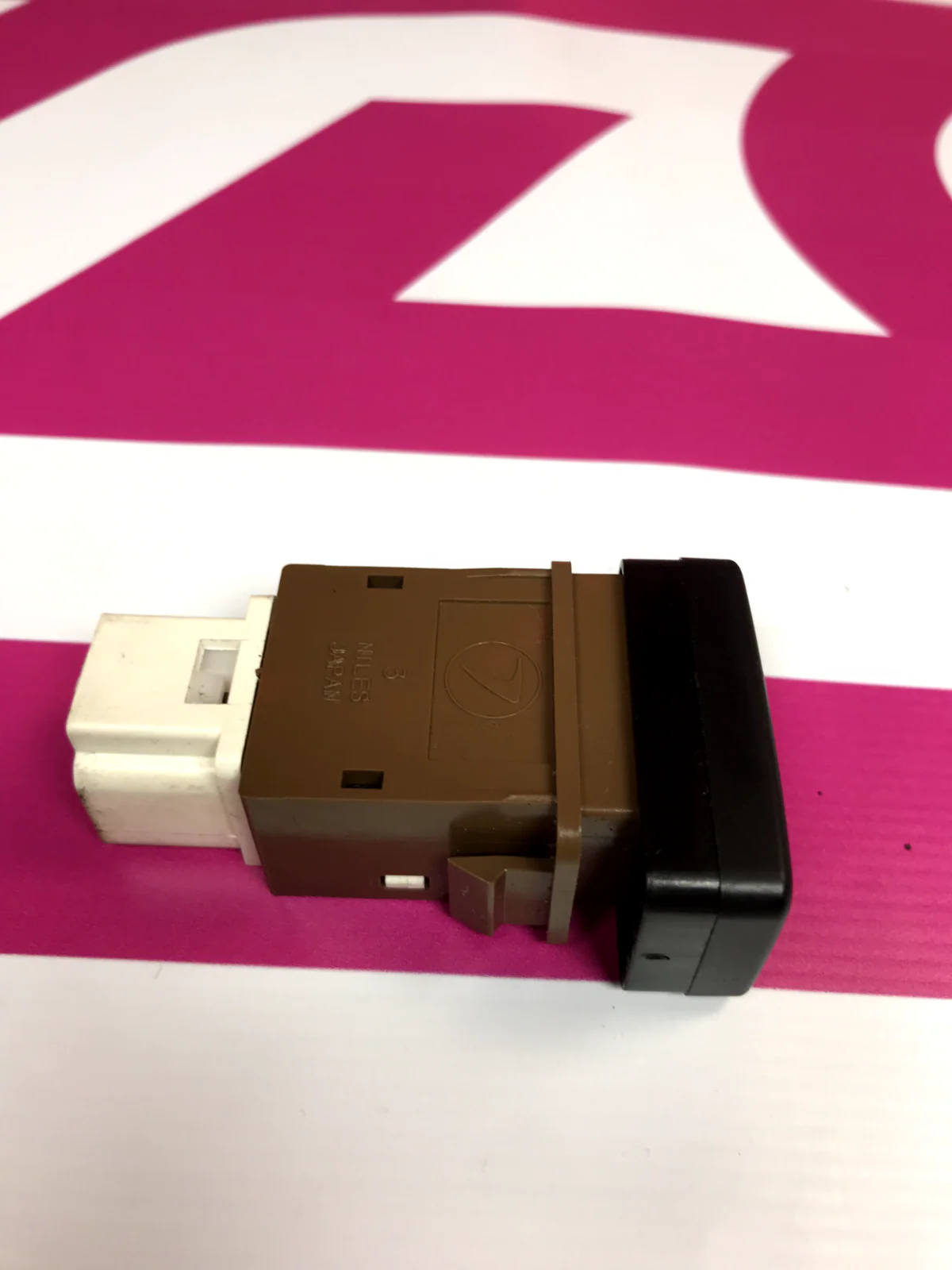 2004-2007 Subaru WRX STi IC OEM Intercooler Water Spray Button Switch - Image 3