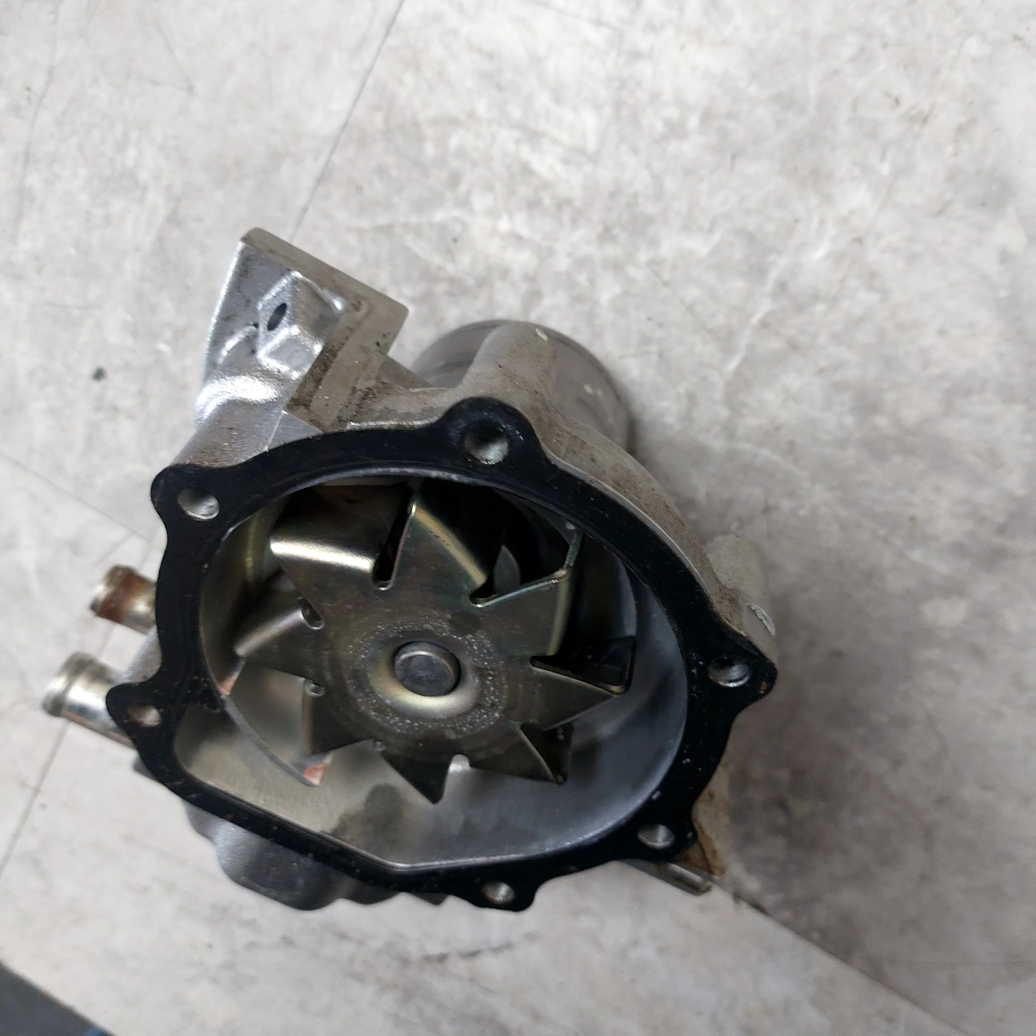 2004-2007 Subaru WRX STi OEM Water Pump EJ257 R2 - Image 5