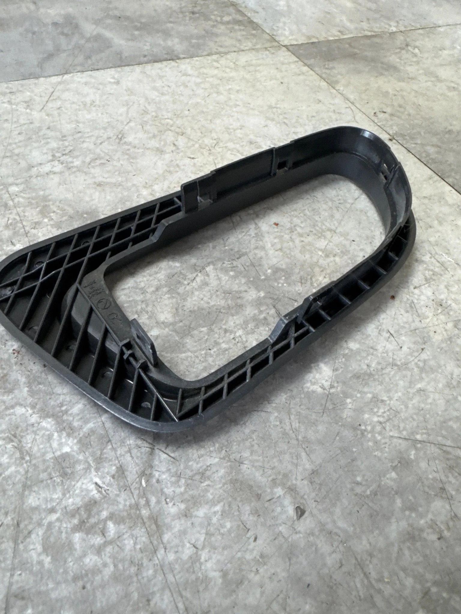 2005-2007 Subaru Impreza STi OEM Rear Right Interior Door Handle Trim J3 - Image 2