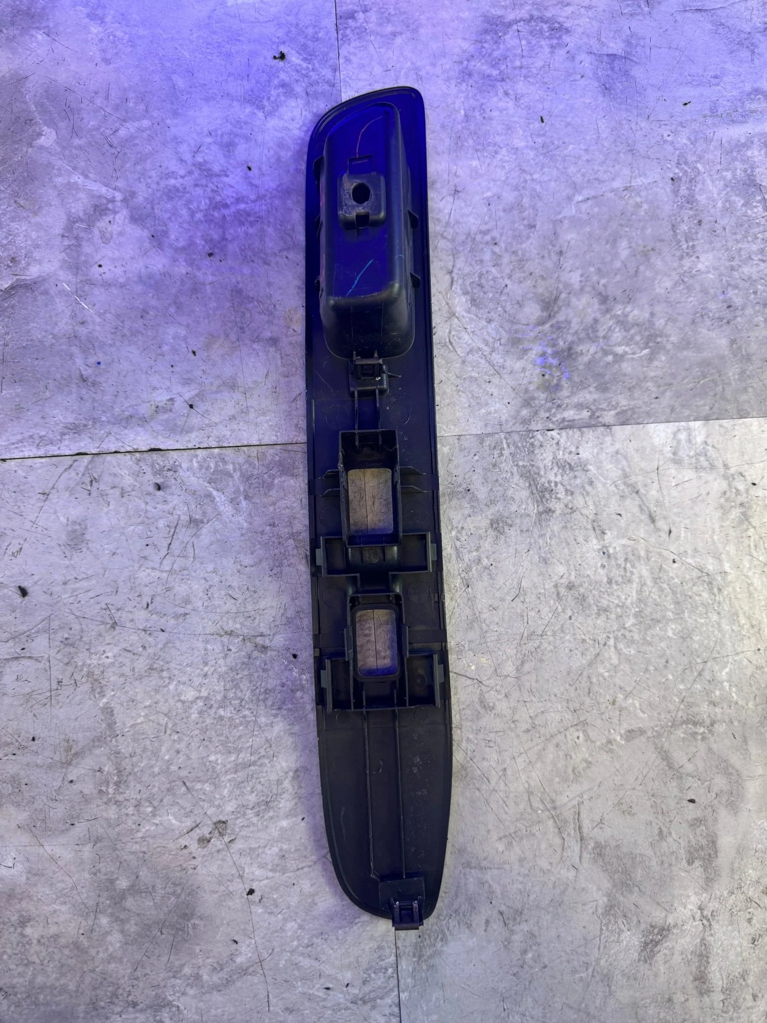 2005-2007 Subaru Impreza WRX STi Front OEM RH Passenger Side Window Lock Switch Trim E2 - Image 4