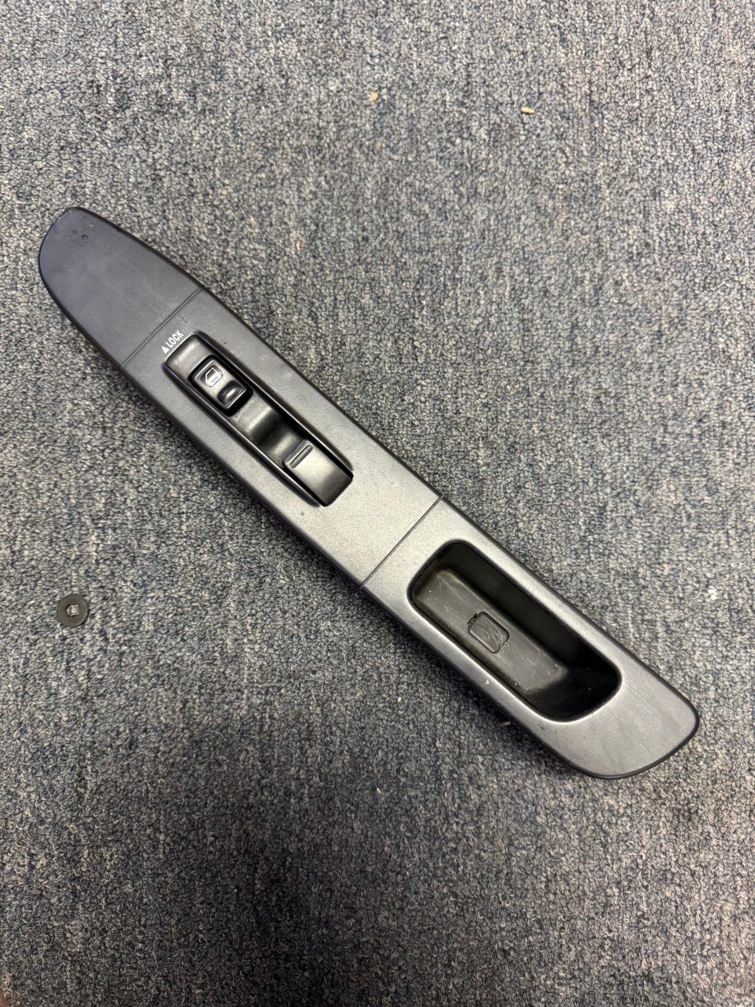 2005-2007 Subaru Impreza WRX STi Front OEM RH Passenger Side Window Lock Switch Trim E2