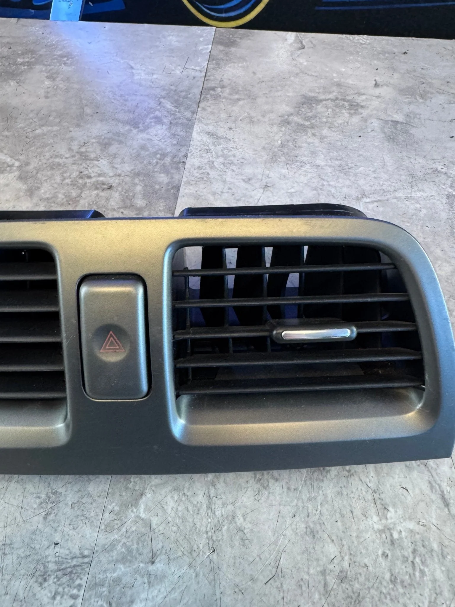 2005-2007 Subaru Impreza WRX STi OEM Dash Vent Center Hazard Switch Trim J4 - Image 3