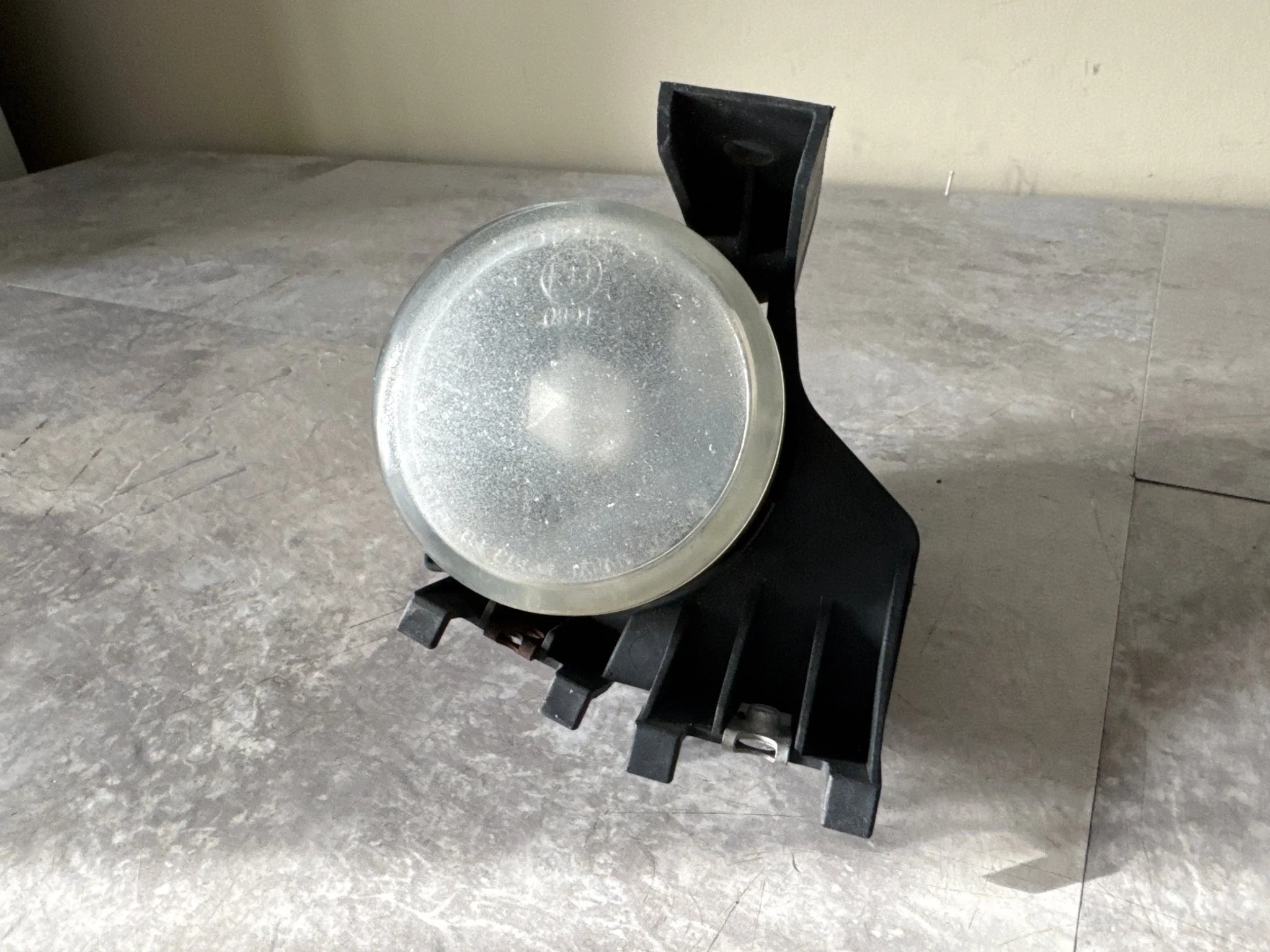 2008-2010 Subaru Impreza WRX OEM Passenger Fog Light Lamp Right RH I2