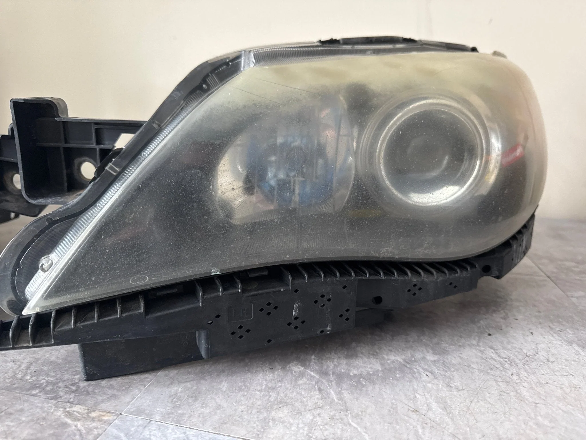 2008-2011 Subaru Impreza WRX STi Headlight Assy Set LH RH Drivers Side Passenger Side (2010 WRX) A1 - Image 2