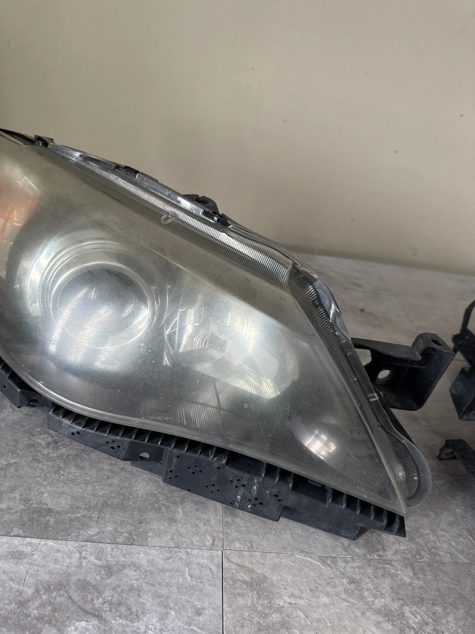 2008-2011 Subaru Impreza WRX STi Headlight Assy Set LH RH Drivers Side Passenger Side (2010 WRX) A1 - Image 5