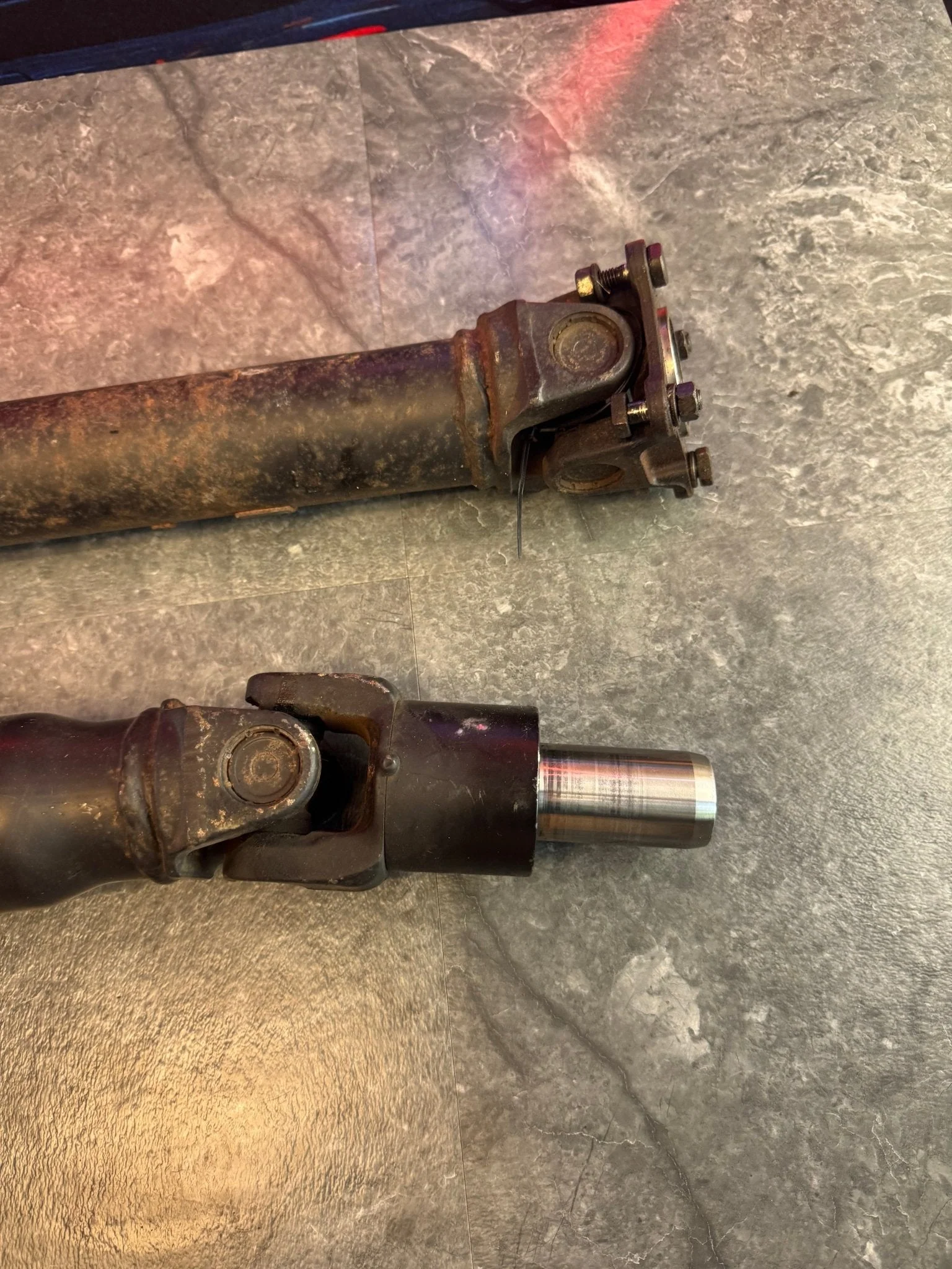 2008-2014 Subaru WRX OEM Drive Shaft Assembly 6 Speed Manual 6 MT - Image 4