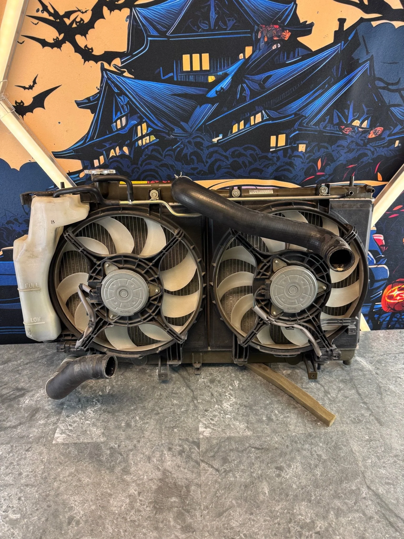 2008-2014 Subaru WRX STi OEM Radiator Assembly Fan Shroud I2