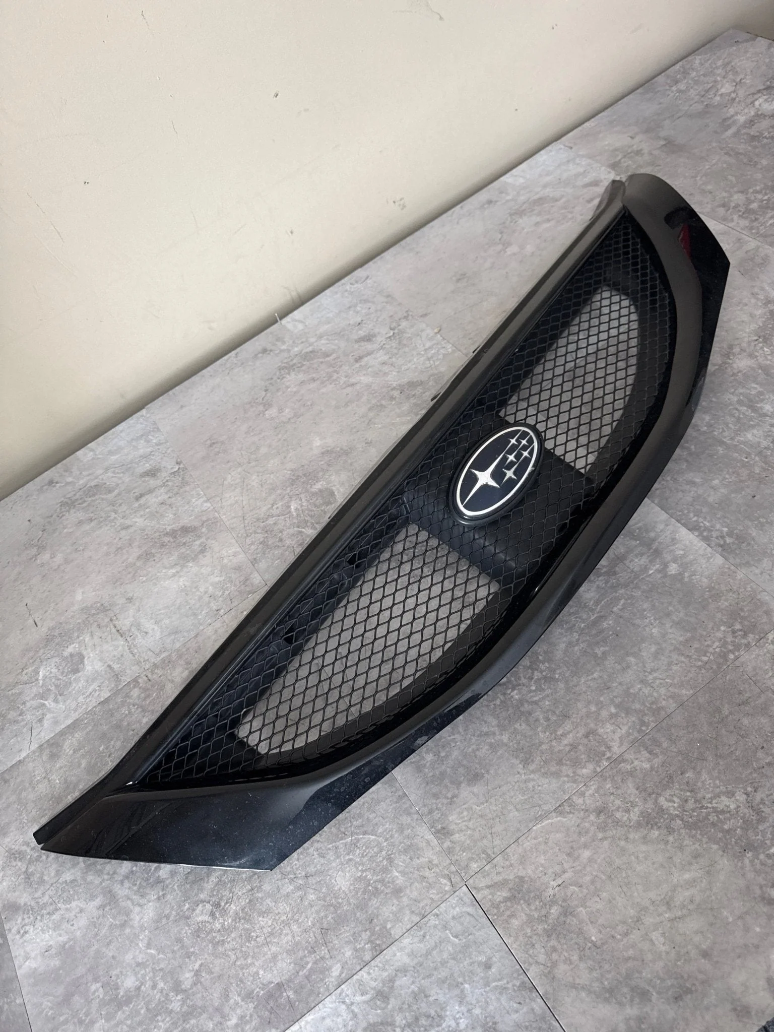 2008-2014 Subaru WRX STi OEM Sport Mesh Grille Obsidian Black (Broken tab) R1