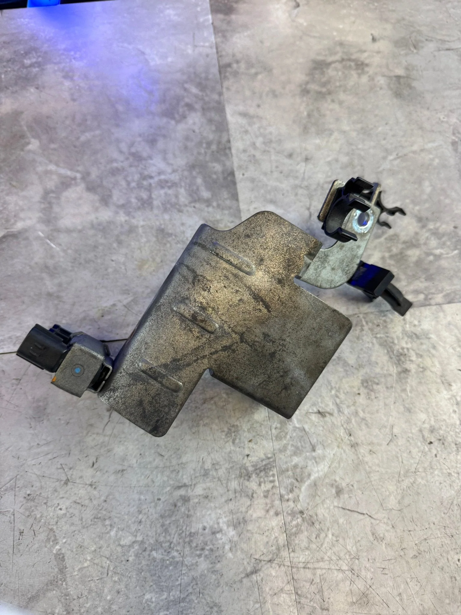 2008-2021 Subaru WRX STi Boost Controller Solenoid Cover Bracket K2 - Image 3