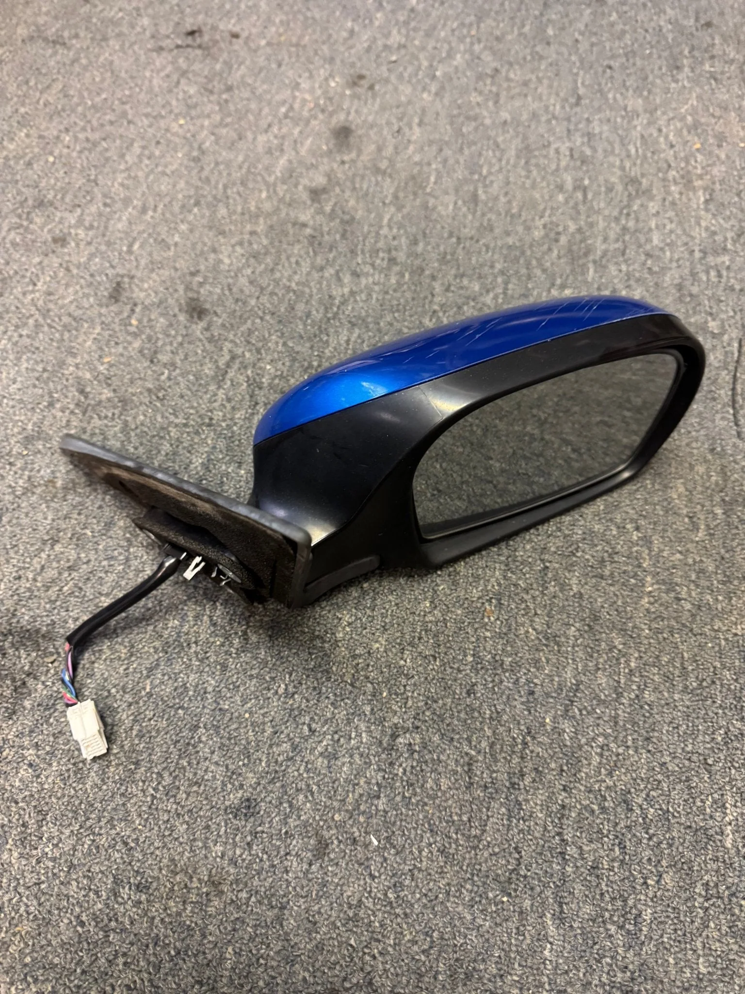 2011-2014 Subaru WRX STi RH OEM Pass Side Mirror Turn Signal Blue M2