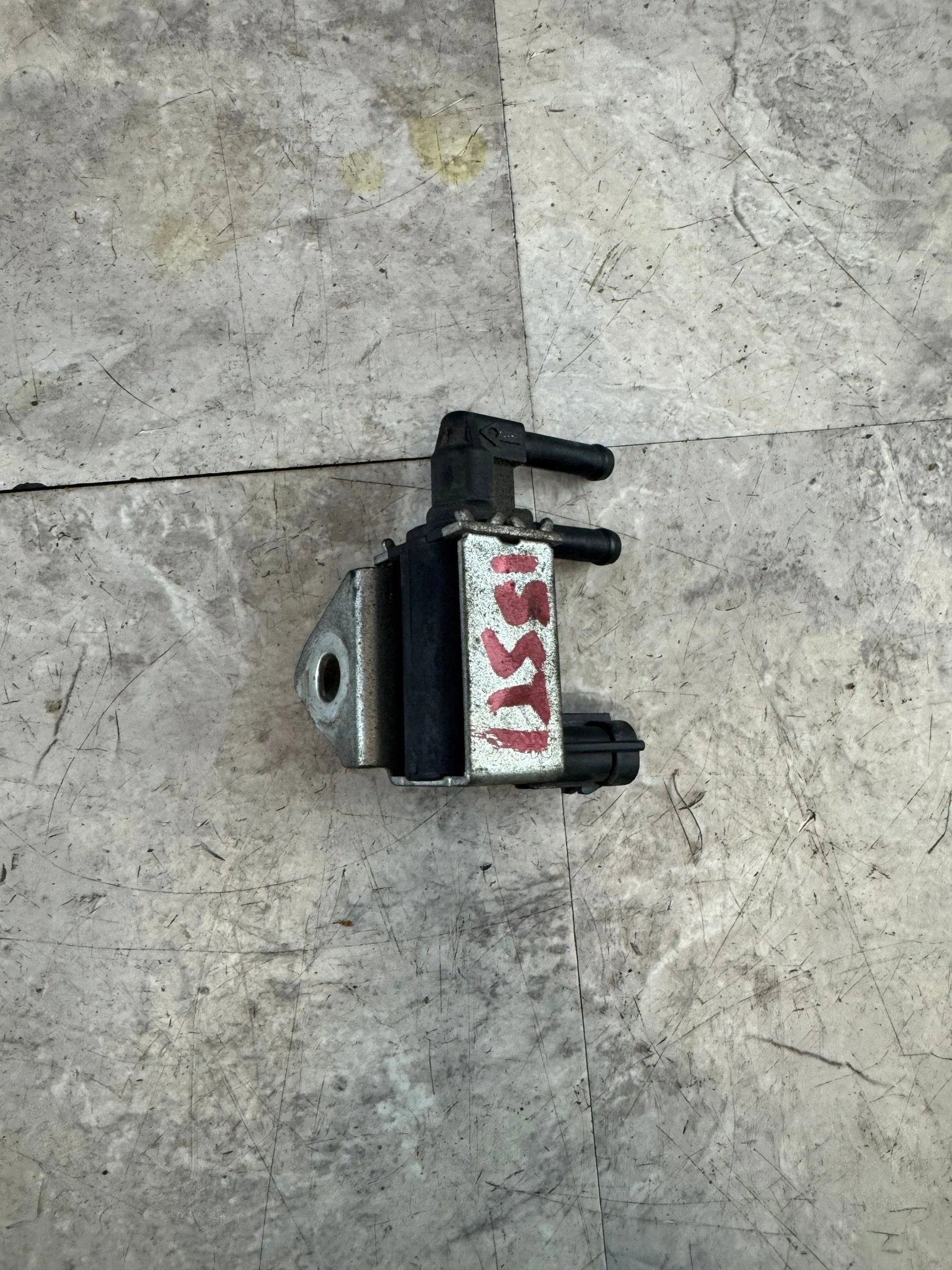 2015-2019 Subaru WRX STi OEM Evap Solenoid Purge Valve K2q - Image 2