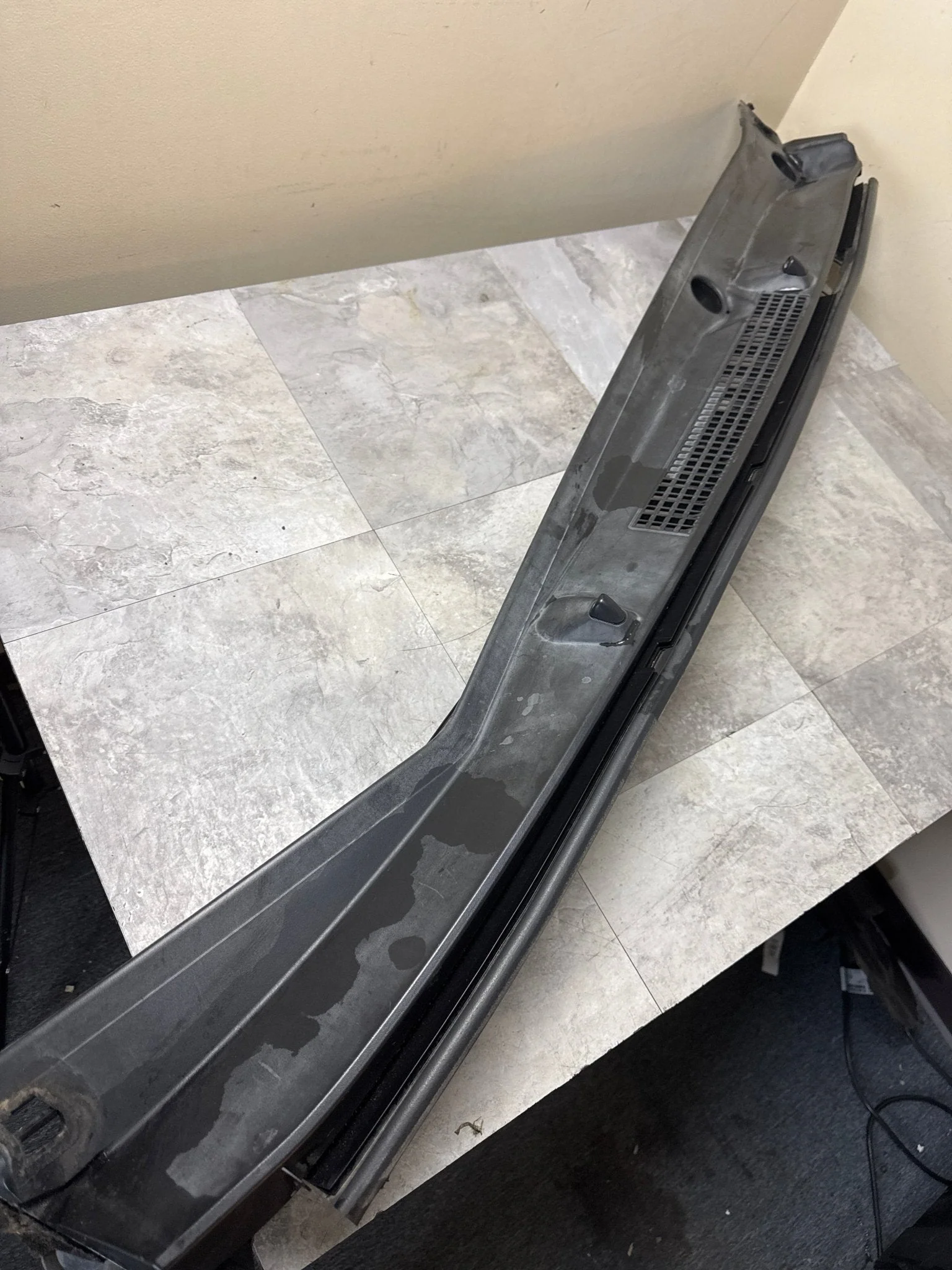 2015-2019 Subaru WRX STi OEM Windshield Wiper Cowl Trim Panel Cover R1