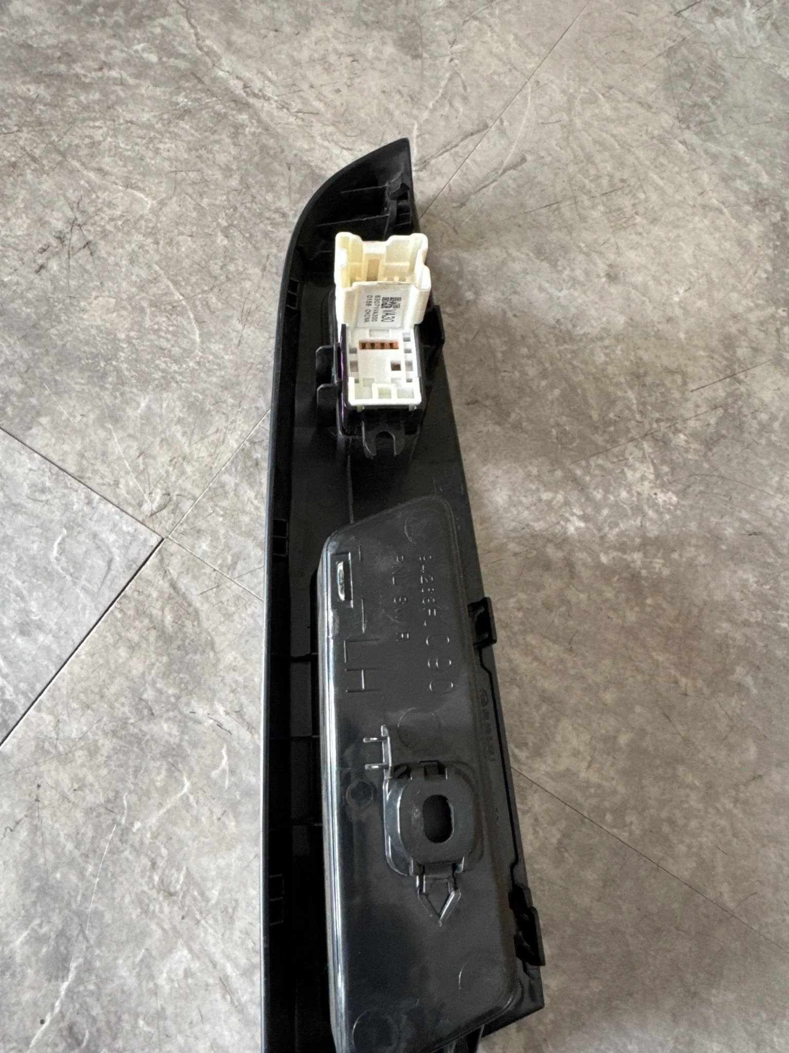 2015-2019 Subaru WRX STi Rear OEM Left Driver Side Door Window Control Switch Trim E2 - Image 4