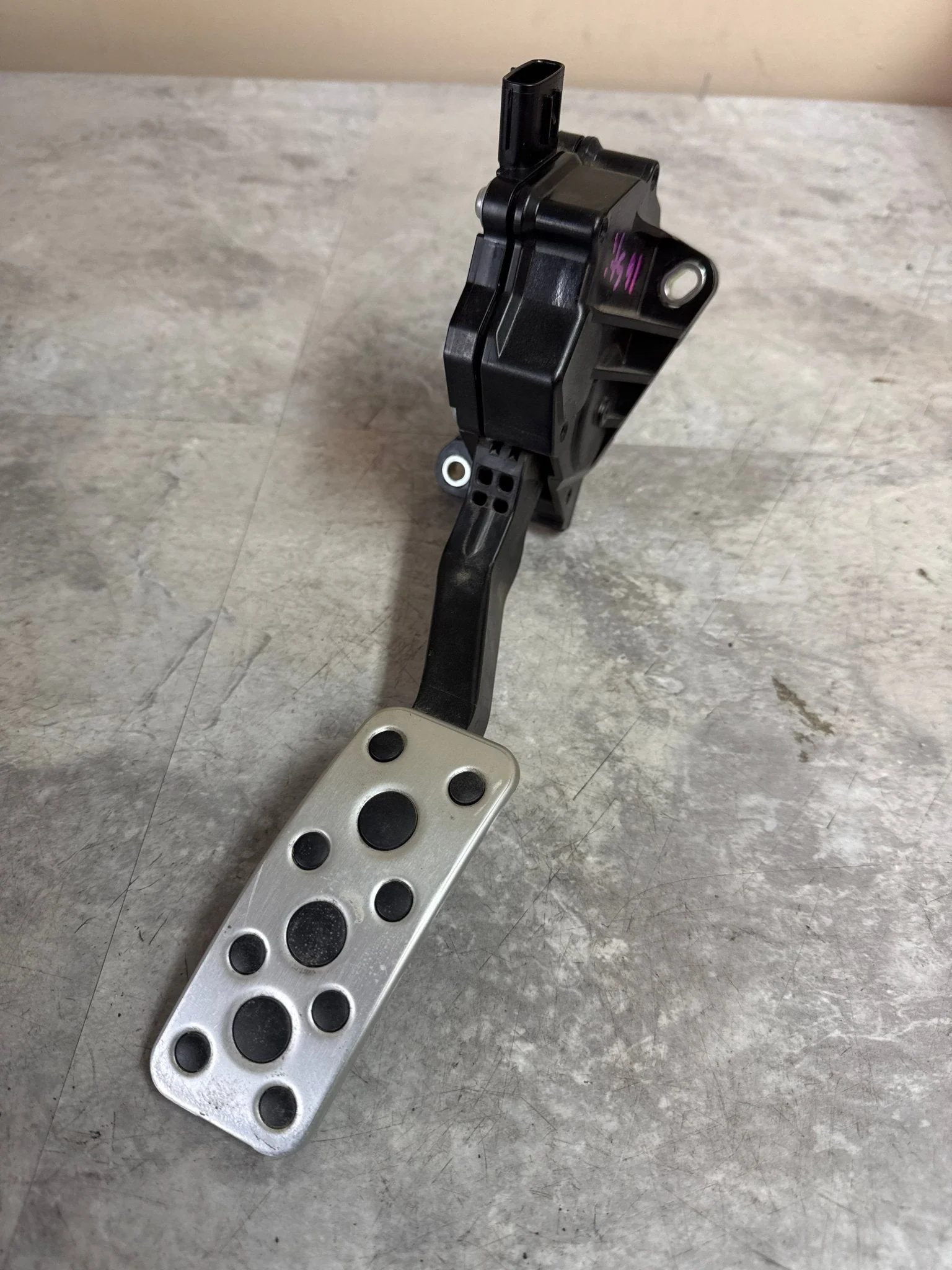 2015-2020 Subaru WRX STi OEM Accelerator Gas Fuel Pedal Assembly J3